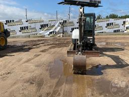 2016 BOBCAT E35I MINI EXCAVATOR SN: AUYM13555