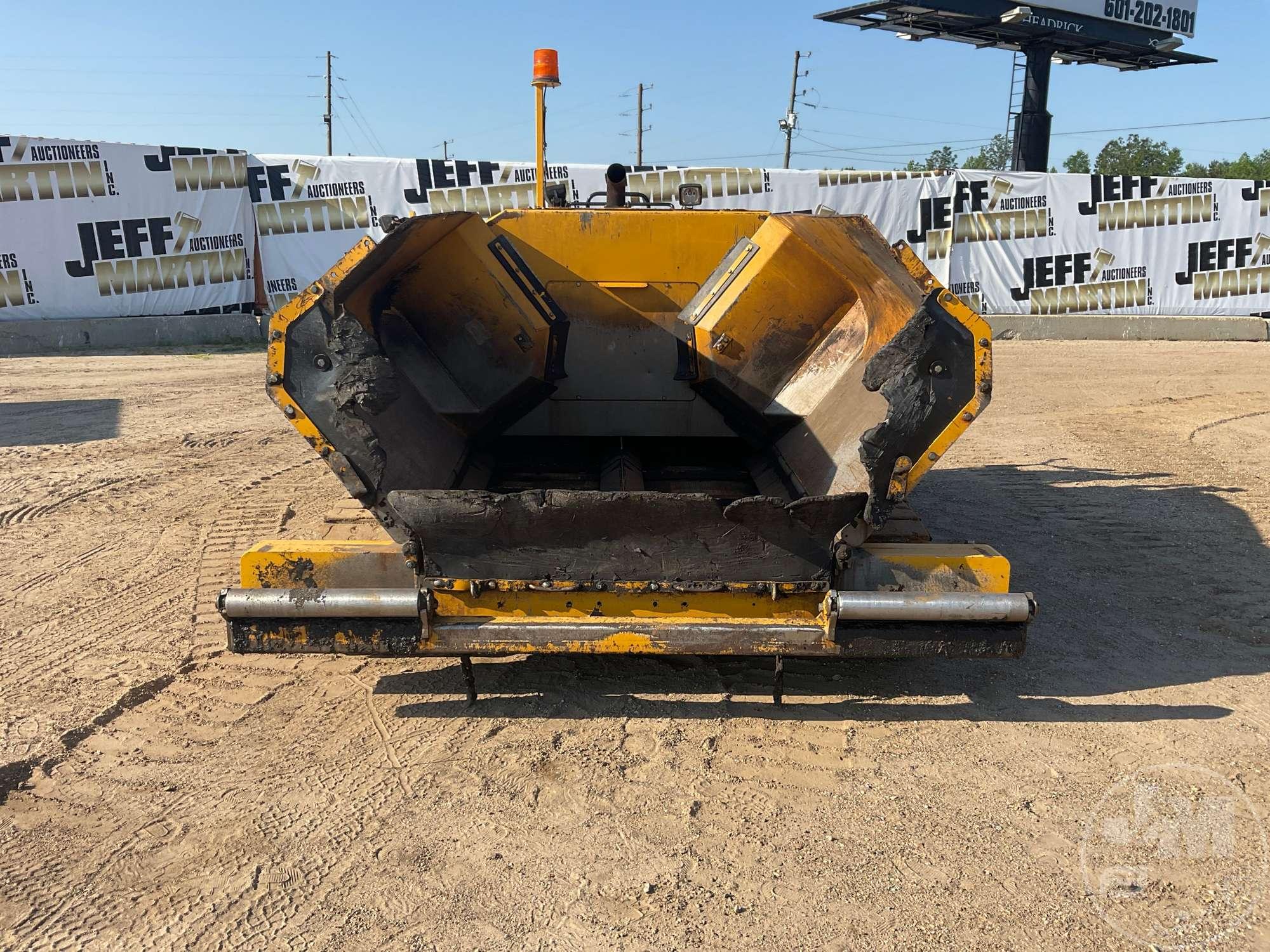 WEILER P385B CRAWLER ASPHALT PAVER SN: 1W90P385ELB003240