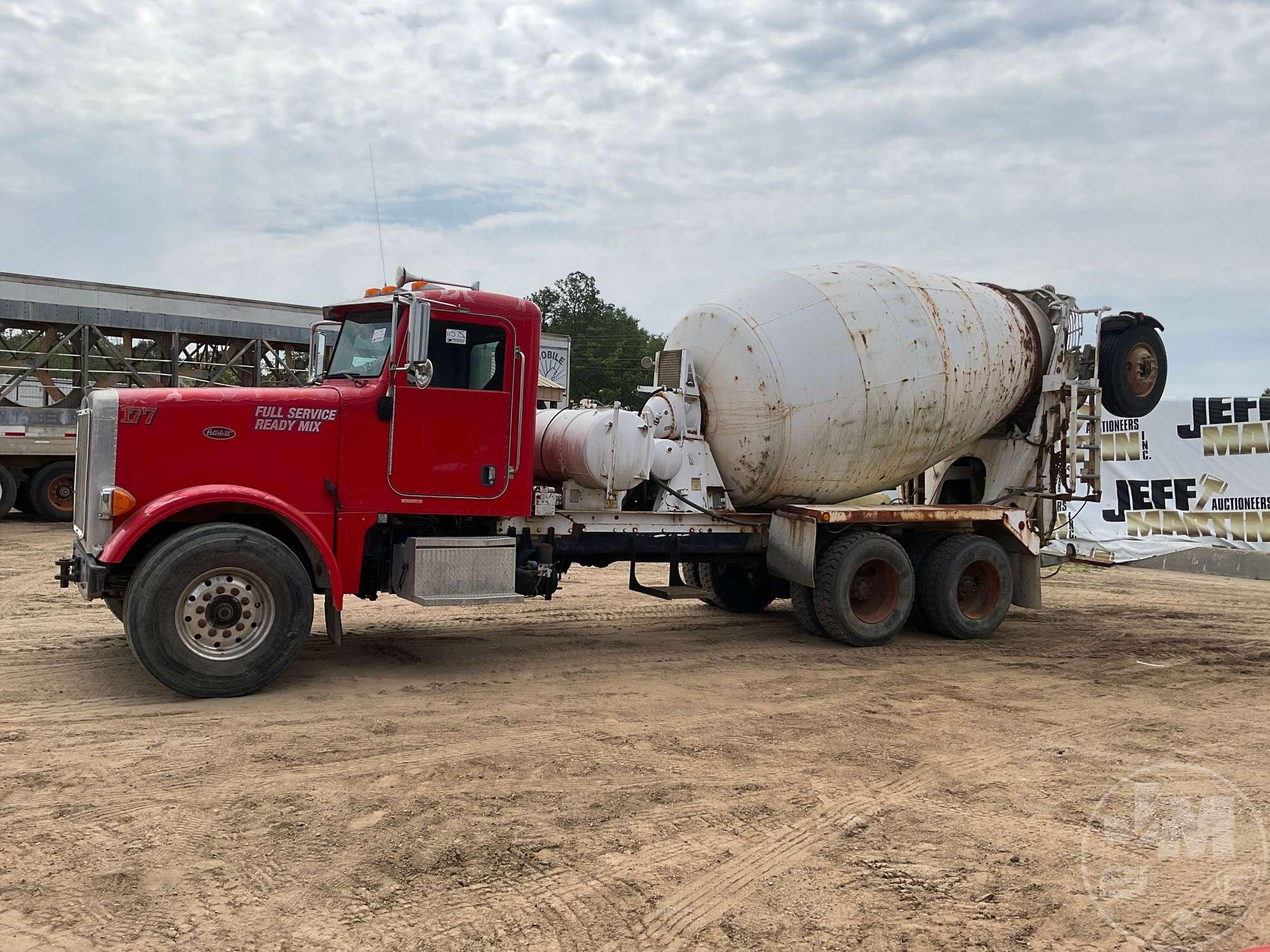 2007 PETERBILT 357 TANDEM AXLE REAR DISCHARGE MIXER TRUCK VIN: 1NPAL00X17N661177