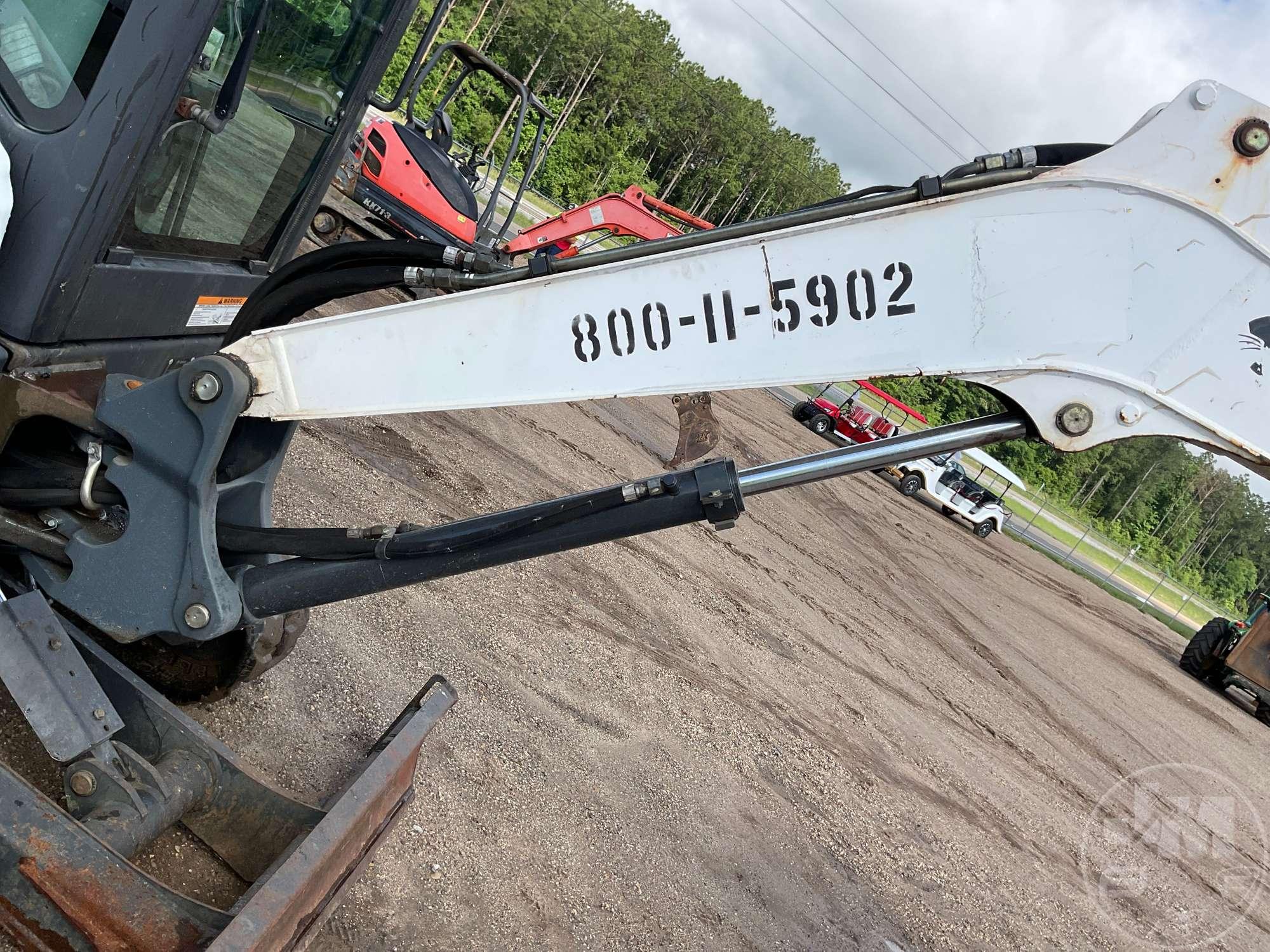 2016 BOBCAT E35I MINI EXCAVATOR SN: AUYM13555