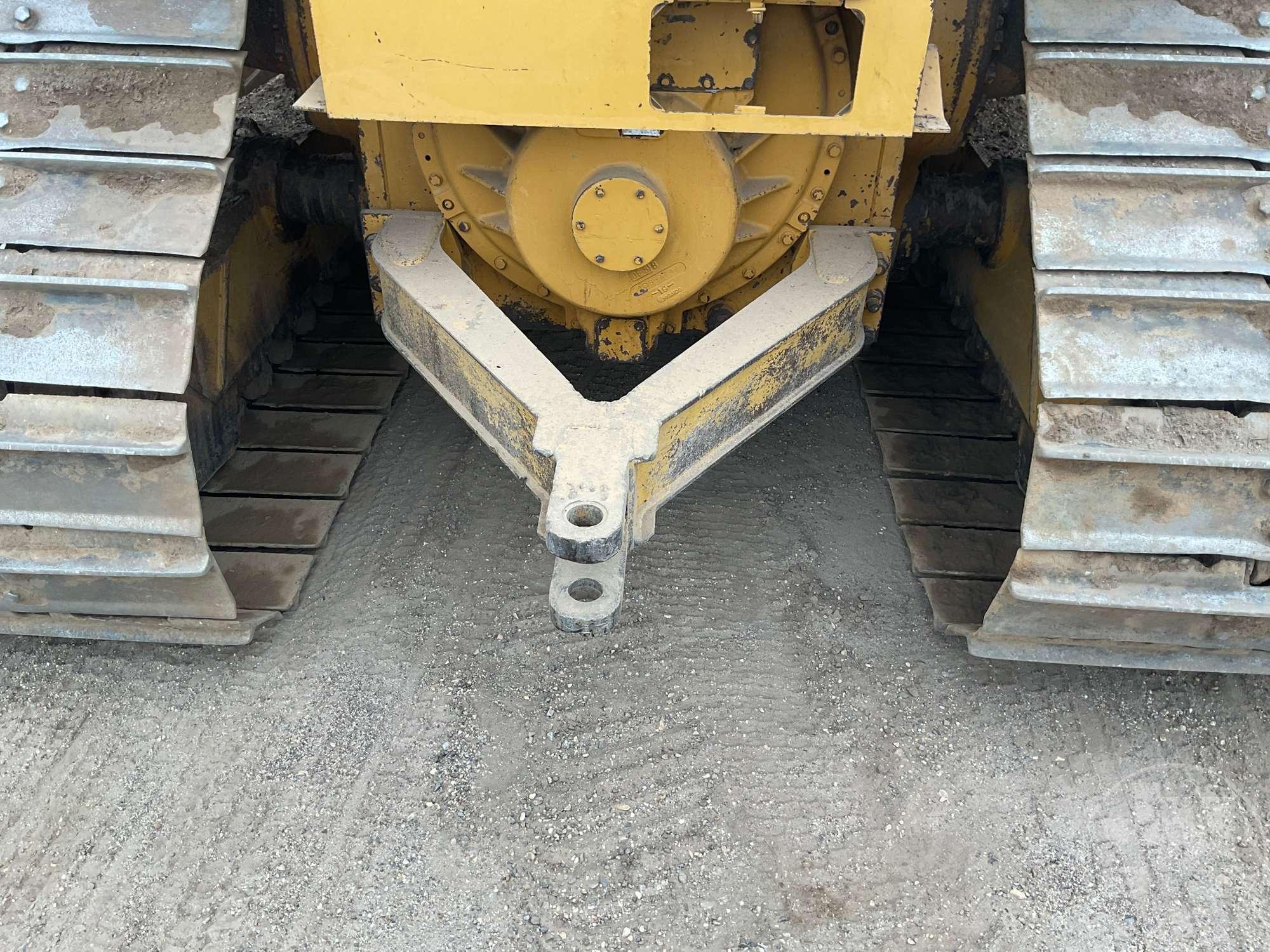 CATERPILLAR D6R LGP CRAWLER TRACTOR SN: 9PN00889