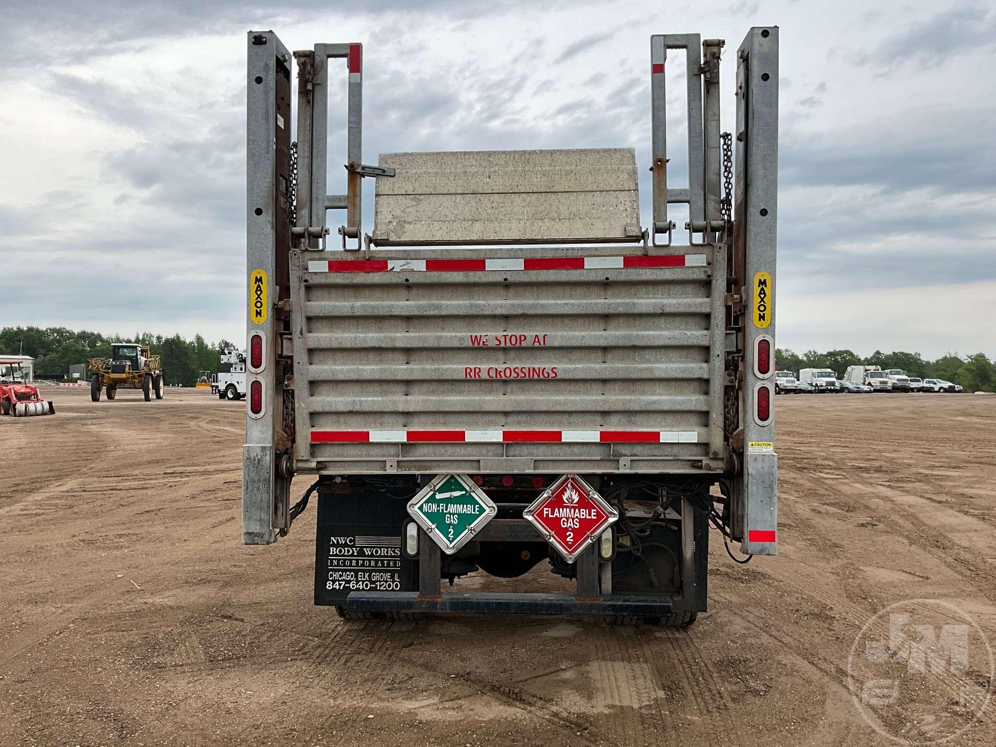 2014 FREIGHTLINER M2 SINGLE AXLE REGULAR CAB VIN: 3ALACXDT2EDFW2464