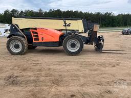 2015 JLG 1055 TELESCOPIC FORKLIFT SN: 0160071723