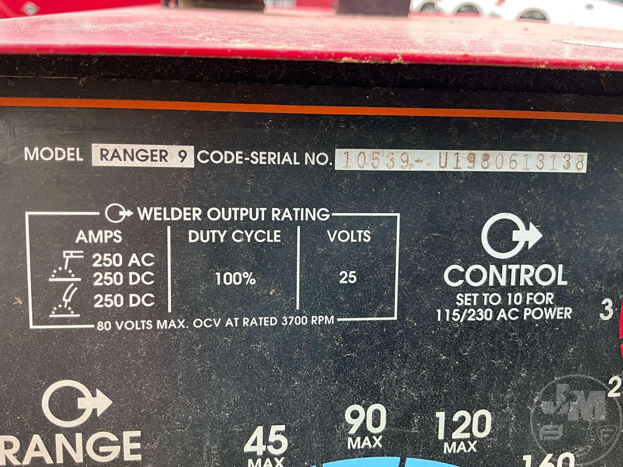 LINCOLN RANGER 9 250 AMP WELDER