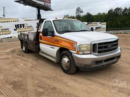 2002 FORD F-350XLT SD SINGLE AXLE REGULAR CAB FLATBED TRUCK VIN: 1FDWF36FX2EC66455