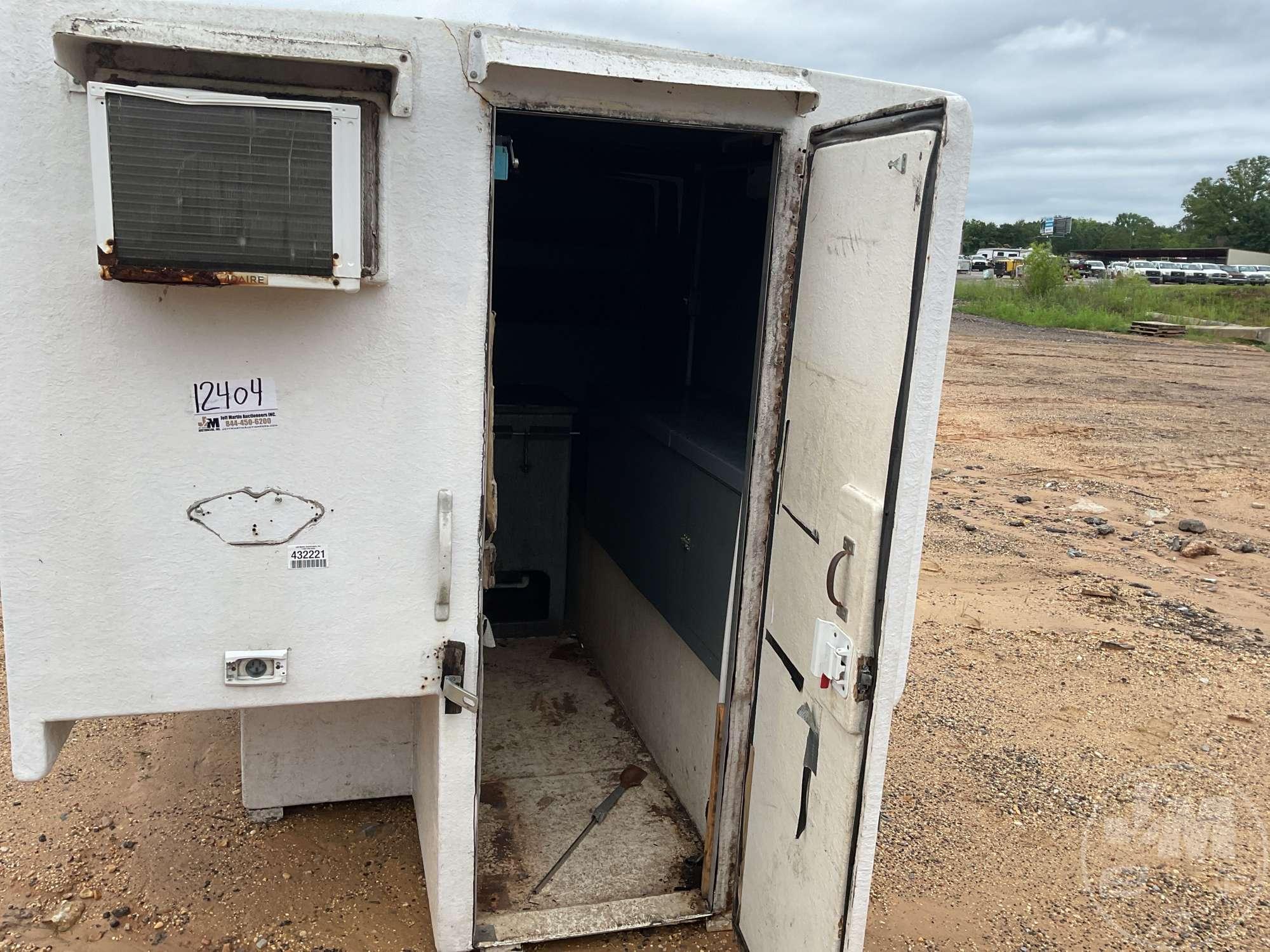 STORAGE BOX FOR COMMERCIAL TRUCK