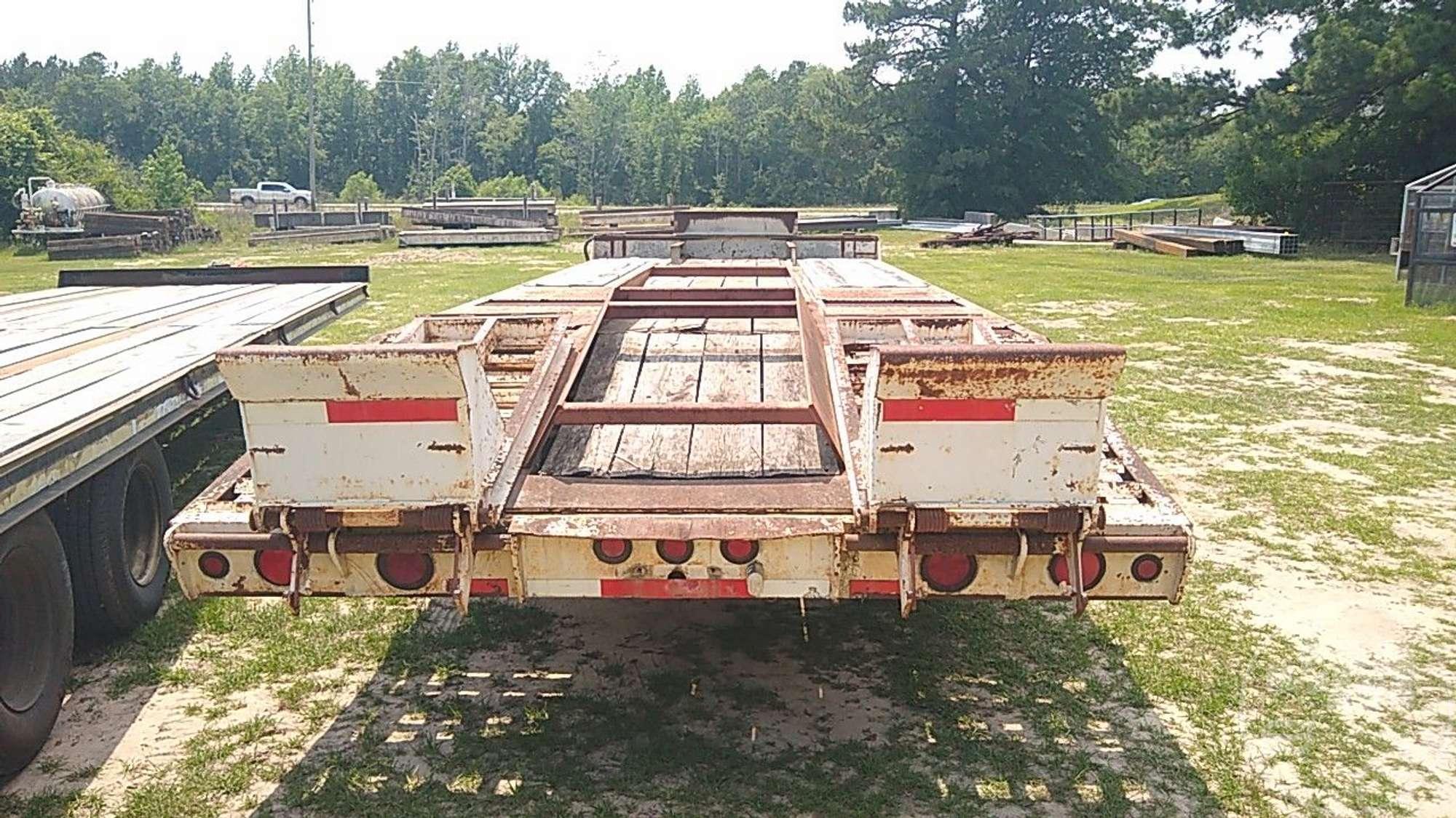 2008 INTERSTATE TAG A LONG EQUIPMENT TRAILER VIN: 1JKDTA24X8M009889