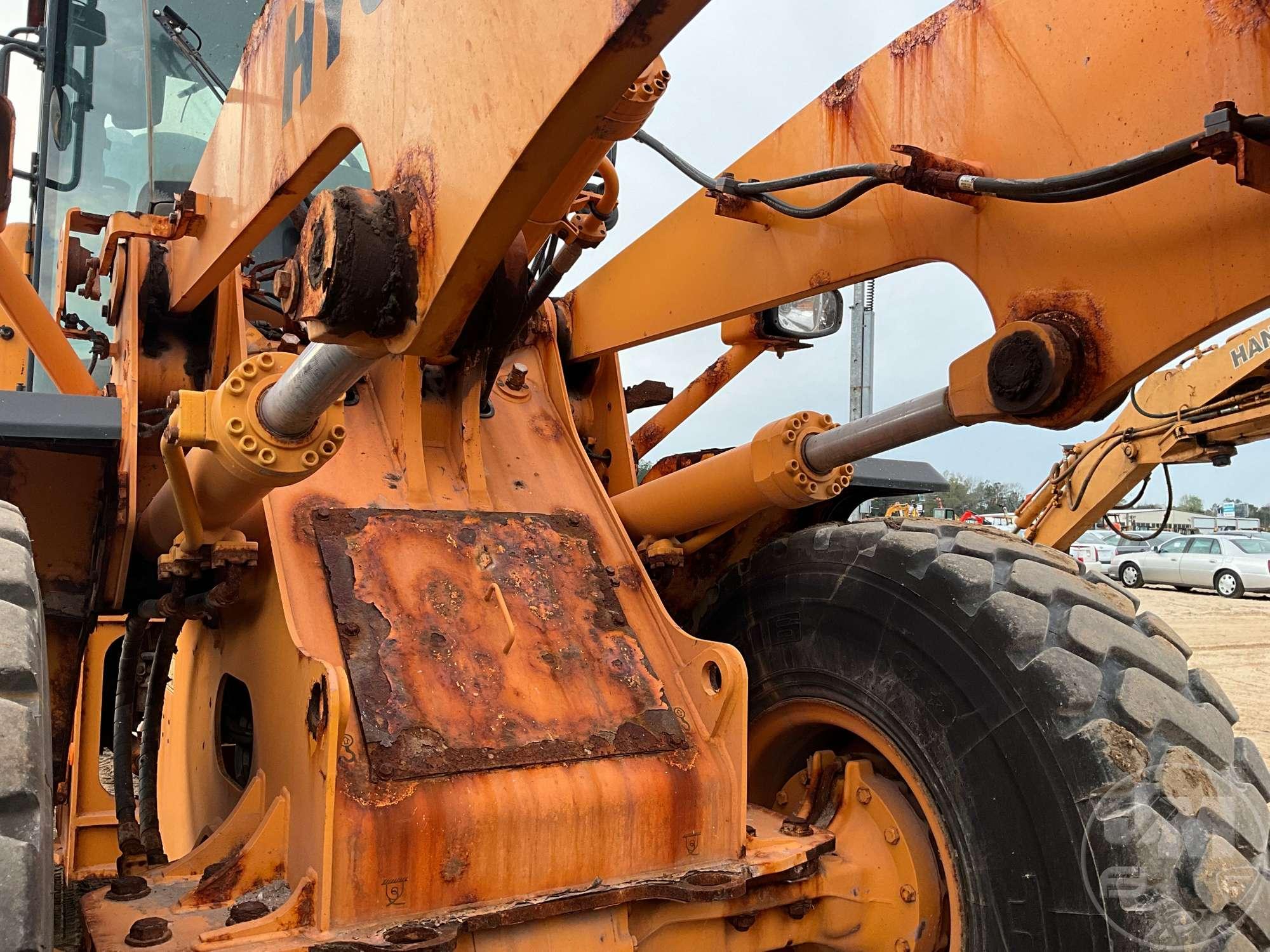 HYUNDAI HL940XT WHEEL LOADER SN: HHKHW400TK0000889