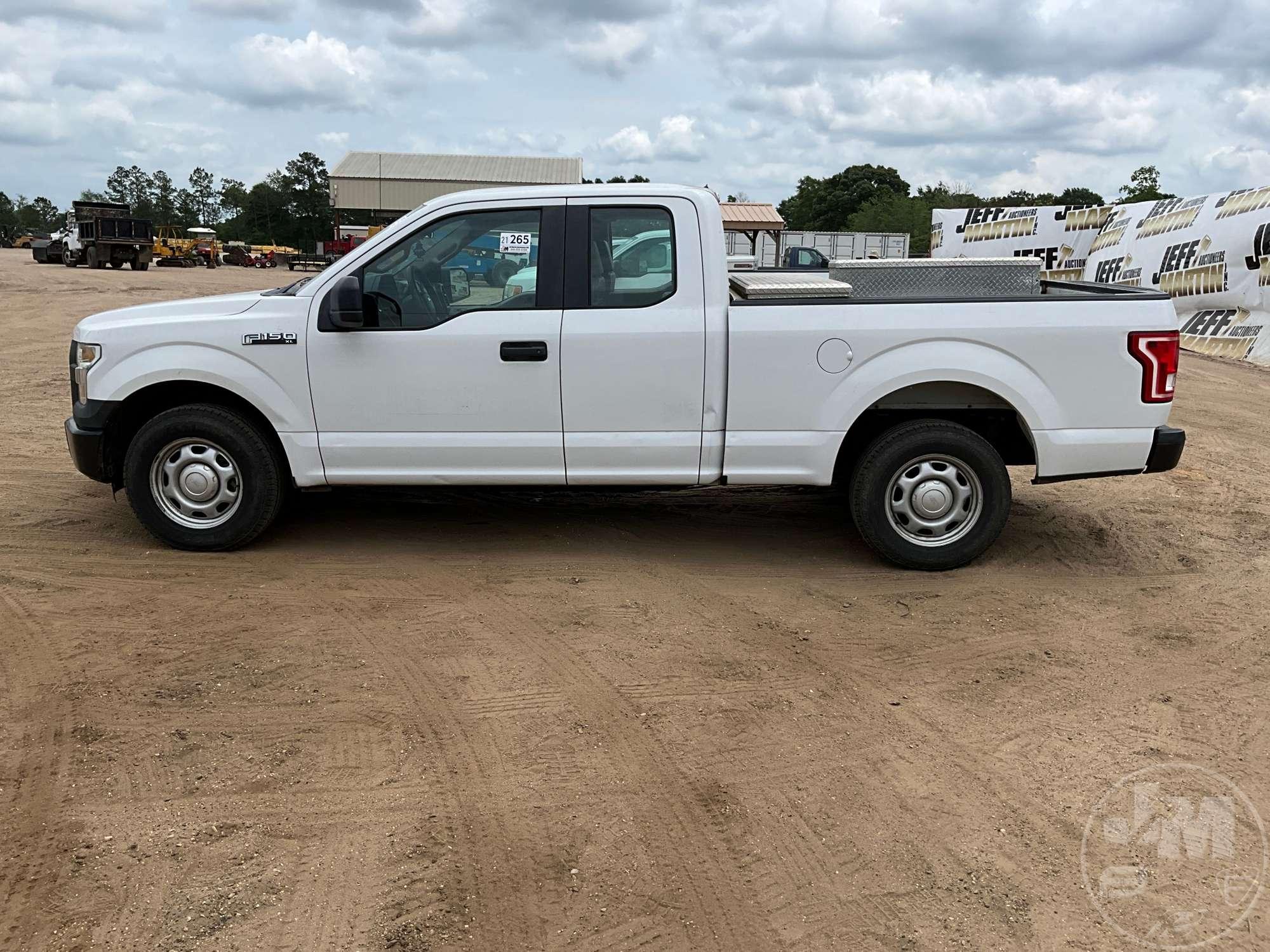 2016 FORD F-150XL EXTENDED CAB PICKUP VIN: 1FTEX1CFXGFA56235