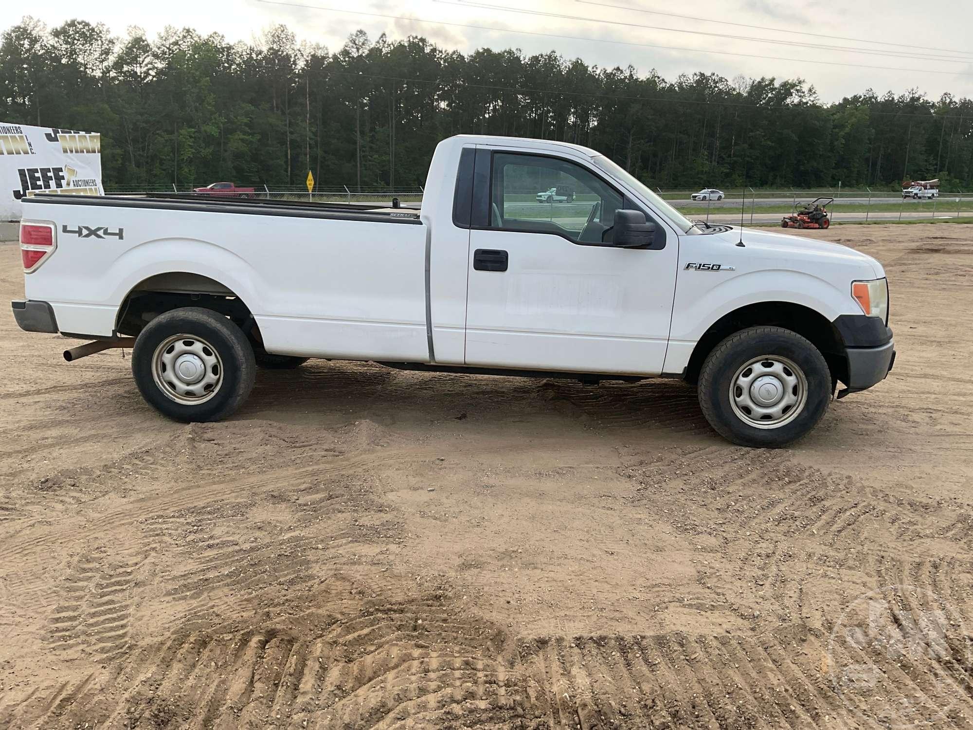 2011 FORD F-150 XL REGULAR CAB 4X4 PICKUP VIN: 1FTNF1EF6BKD13407