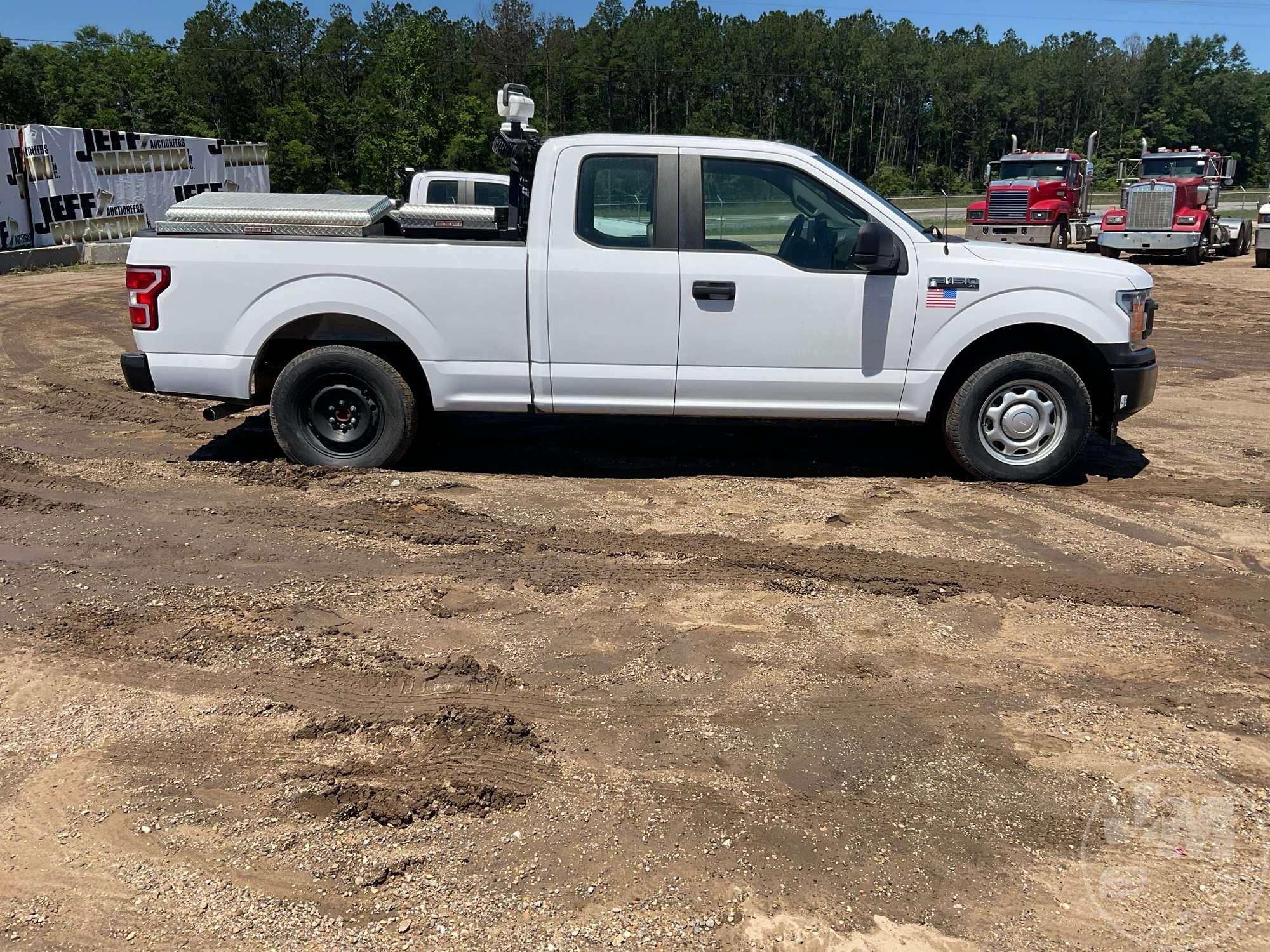 2019 FORD F-150 XL  EXTENDED CAB PICKUP VIN: 1FTEX1C52KKE17982