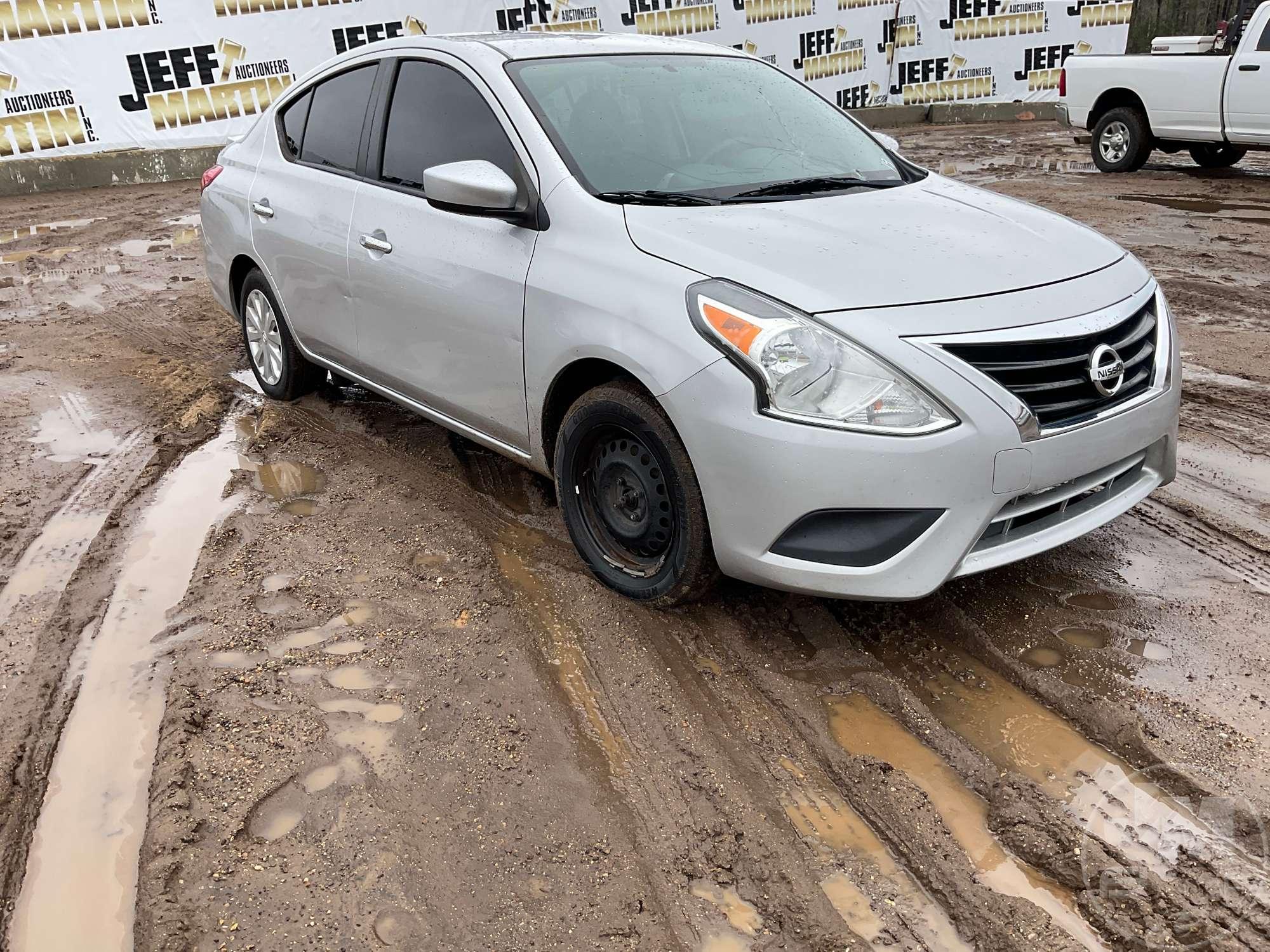 2019 NISSAN VERSA VIN: 3N1CN7AP3KL853200 FWD