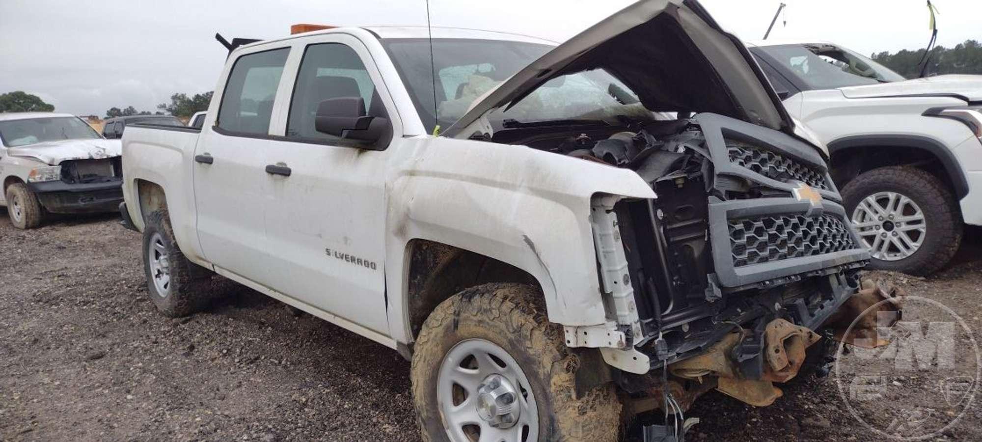 2015 CHEVROLET SILVERADO VIN: 3GCUKPEC7FG370938 1/2 TON CREW CAB