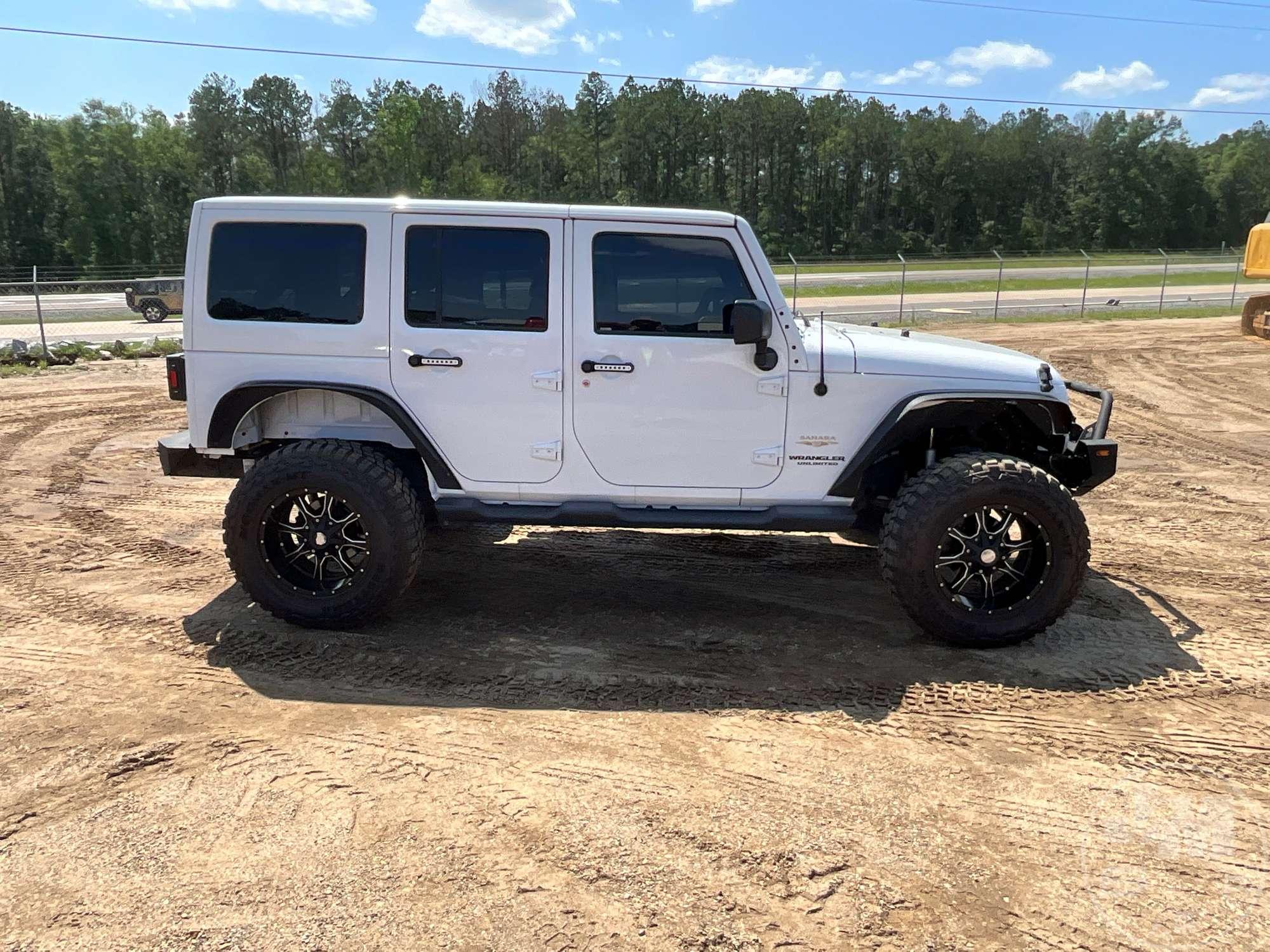 2014 JEEP WRANGLER VIN: 1C4BJWEG8EL229272 4WD