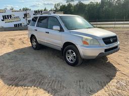 2005 HONDA PILOT VIN: 5FNYF18505B053474 4WD