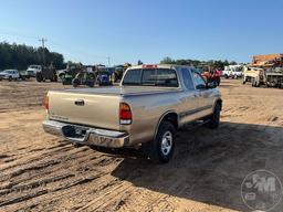 2002 TOYOTA TUNDRA SR5 DOUBLE CAB PICKUP VIN: 5TBRN341X2S322912