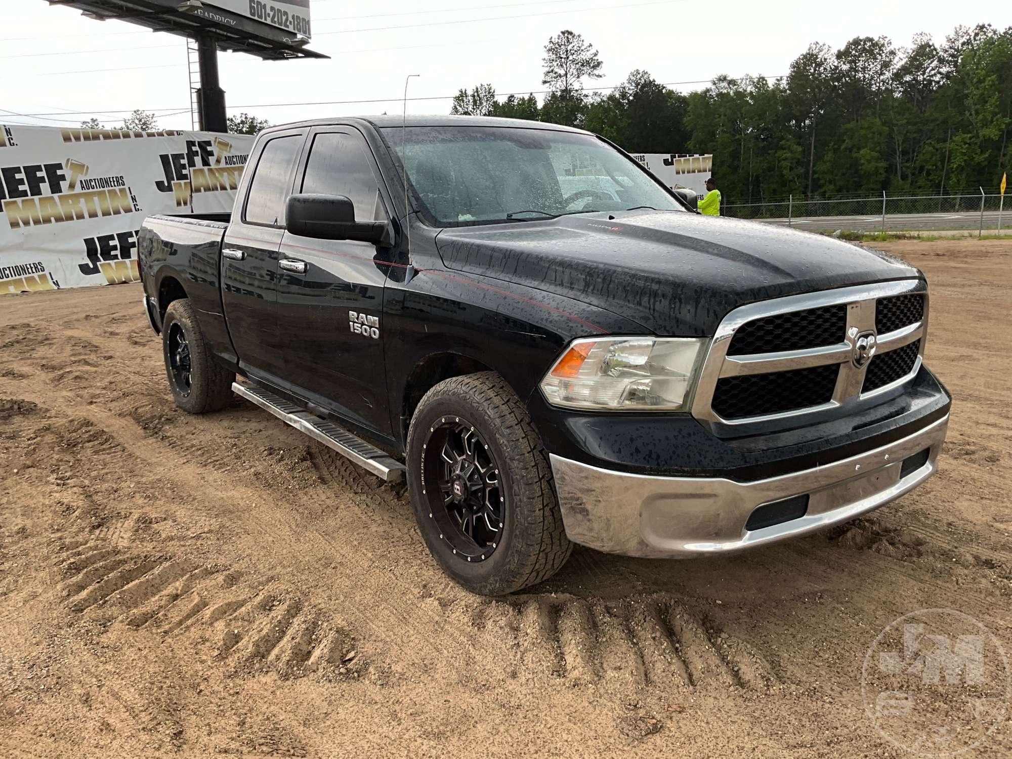 2013 RAM 1500 DOUBLE CAB PICKUP VIN: 1C6RR6GP5DS604101