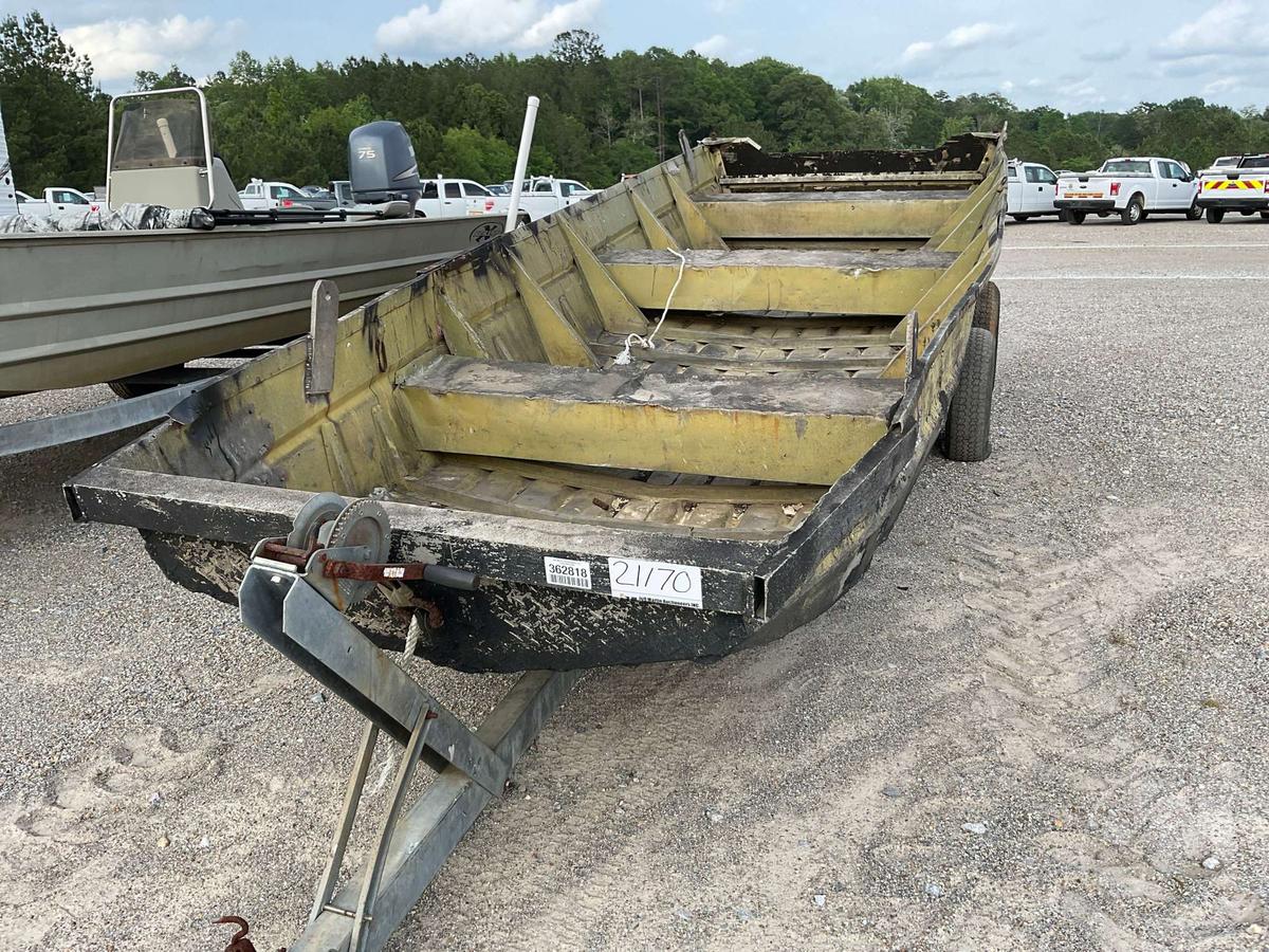 ALUMINUM BOAT & TRAILER