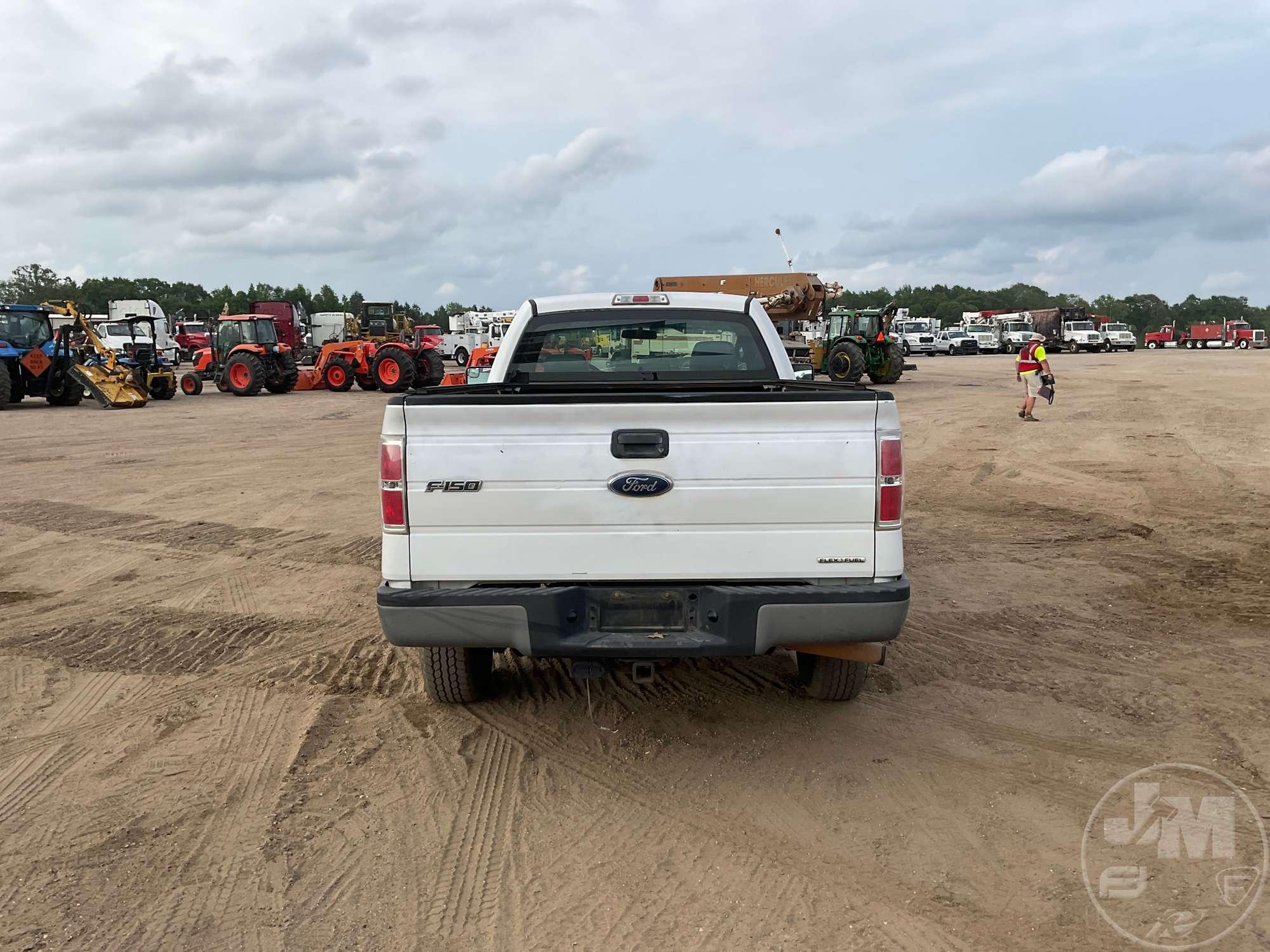 2011 FORD F-150 XL REGULAR CAB 4X4 PICKUP VIN: 1FTNF1EF6BKD13407