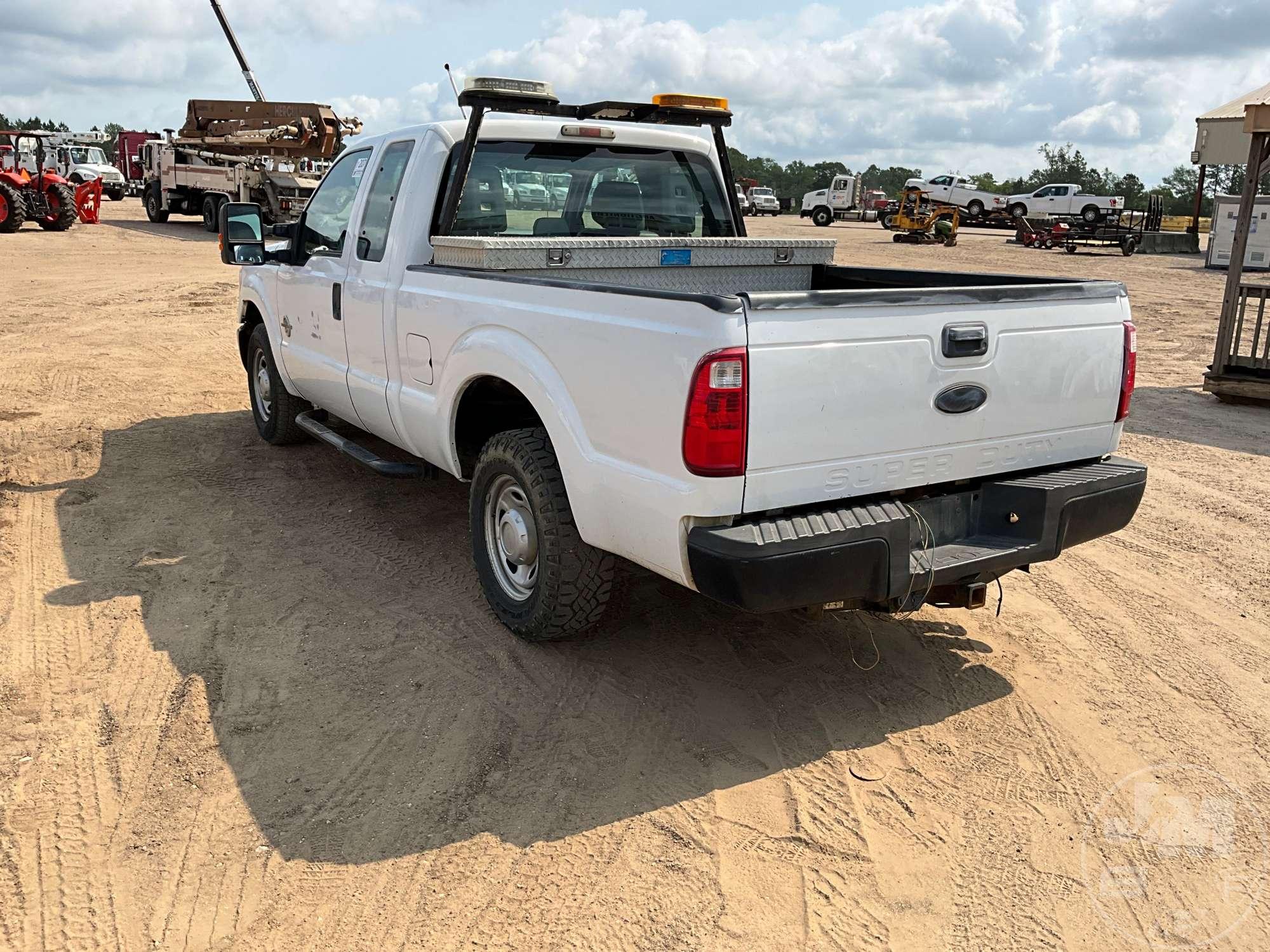 2012 FORD F-250XL SD EXTENDED CAB PICKUP VIN: 1FT7X2ATXCEA82440