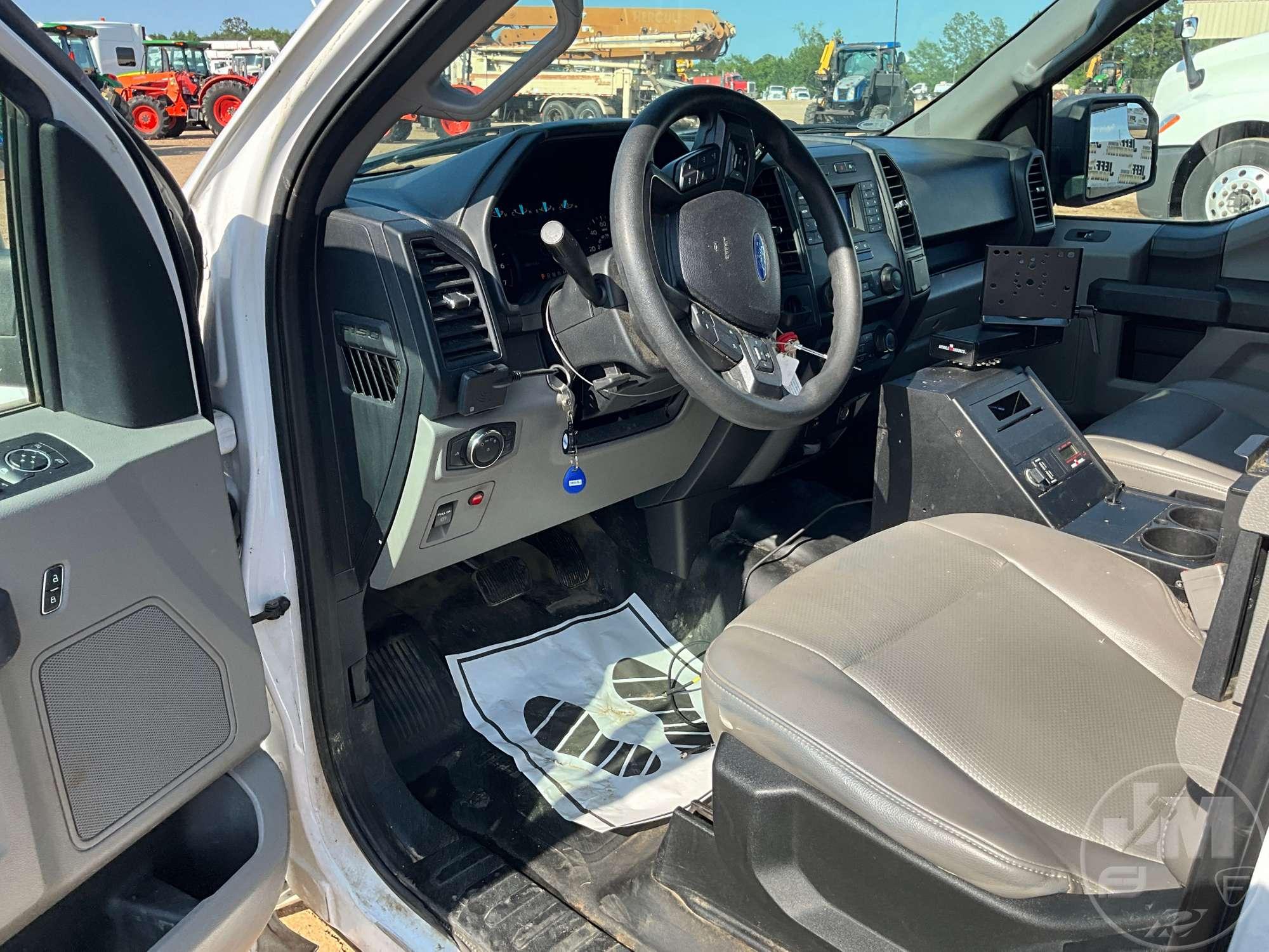 2019 FORD F-150 XL EXTENDED CAB PICKUP VIN: 1FTEX1C57KKD85062