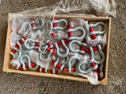 PALLET OF CLEVIS AND PINS