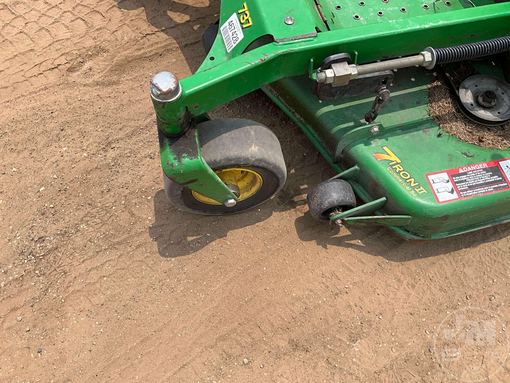 JOHN DEERE ZTRAK 737 ZERO TURN SN: TC0737A062474