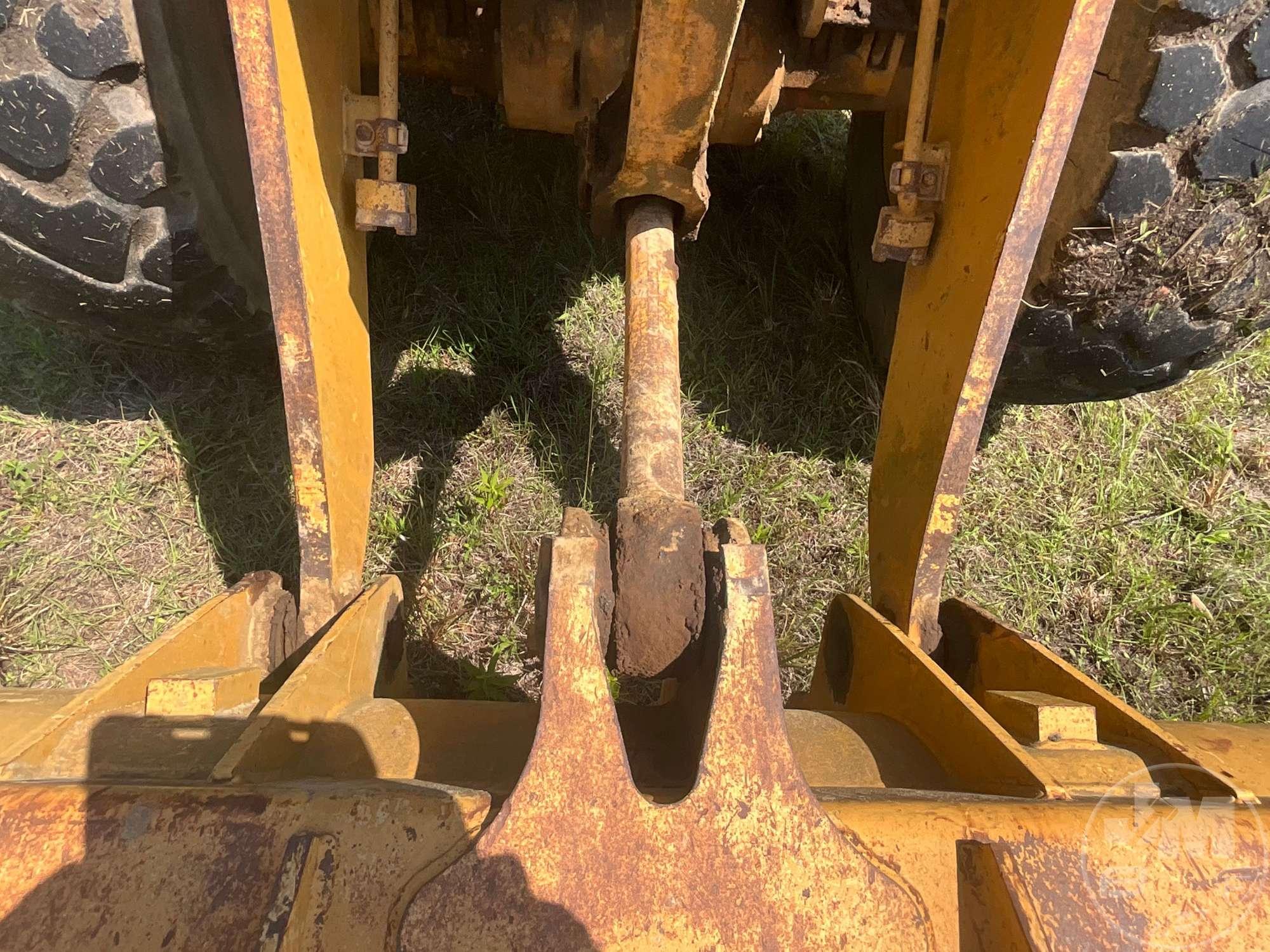 1994 CATERPILLAR 928F WHEEL LOADER SN: 2XL00644