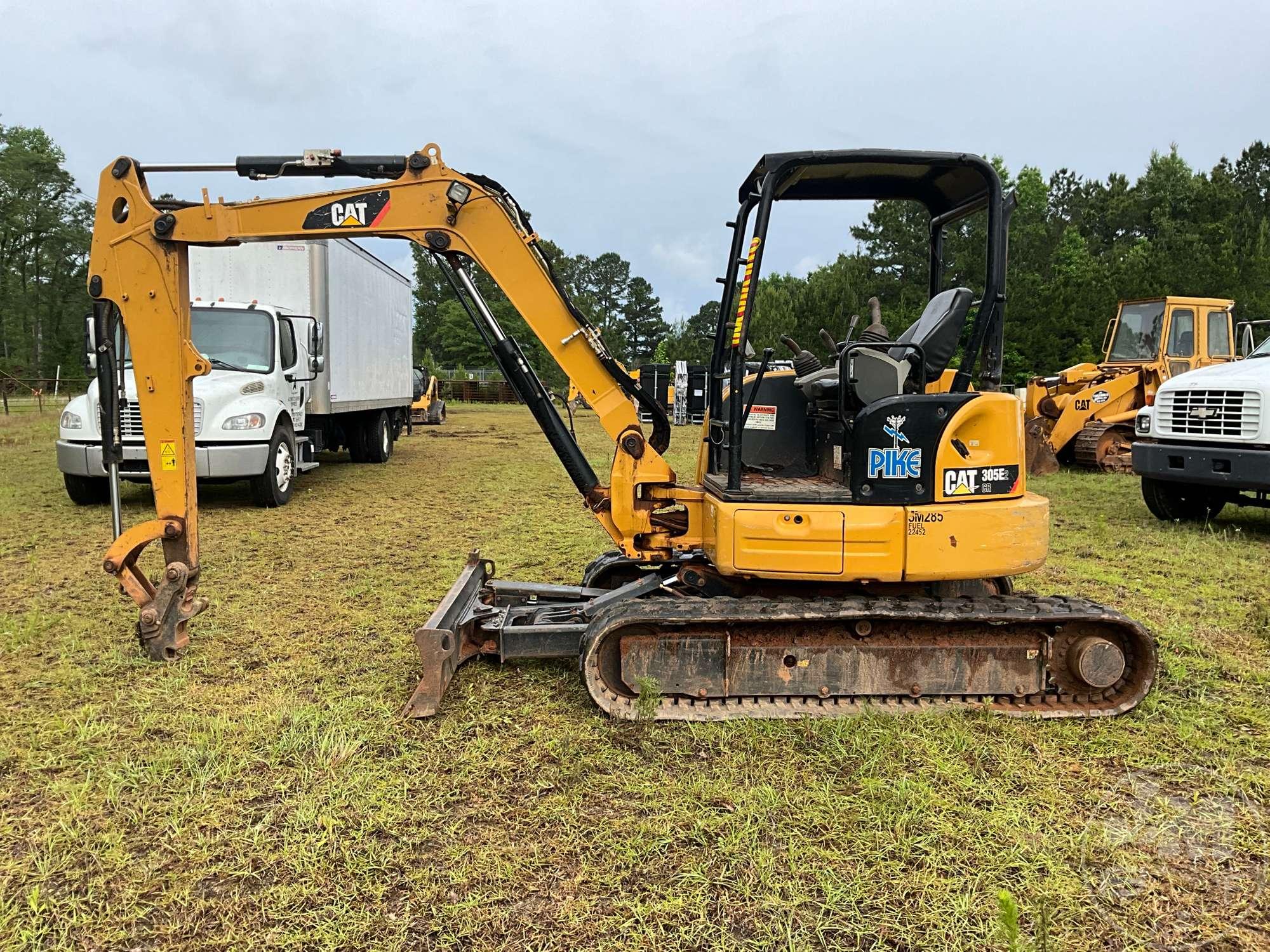 2019 CATERPILLAR 305E2 MINI EXCAVATOR SN: CAT0305ECH5M09144