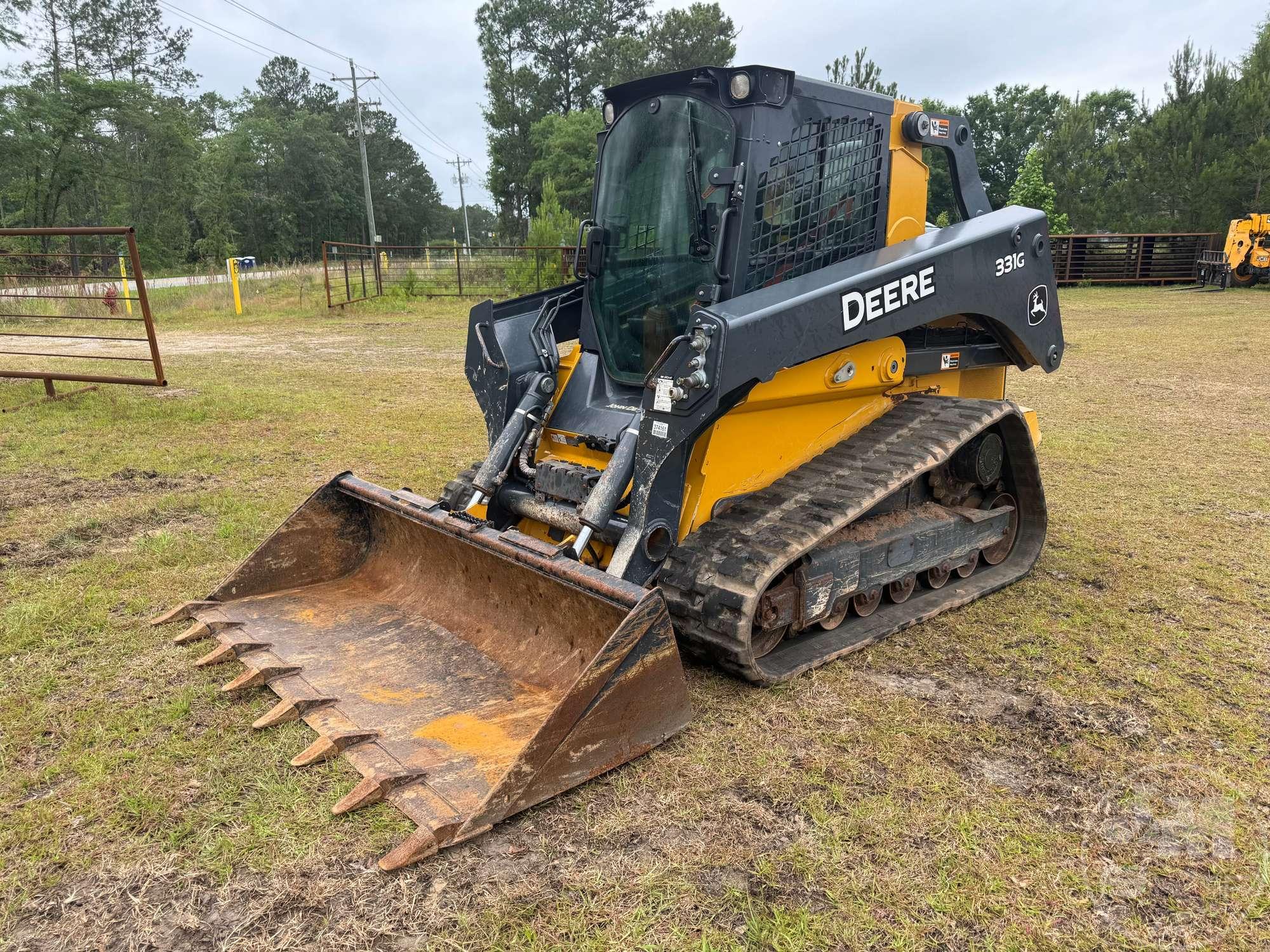 2019 DEERE MODEL 331G MULTI TERRAIN LOADER SN: 1T0331GKLKF357184