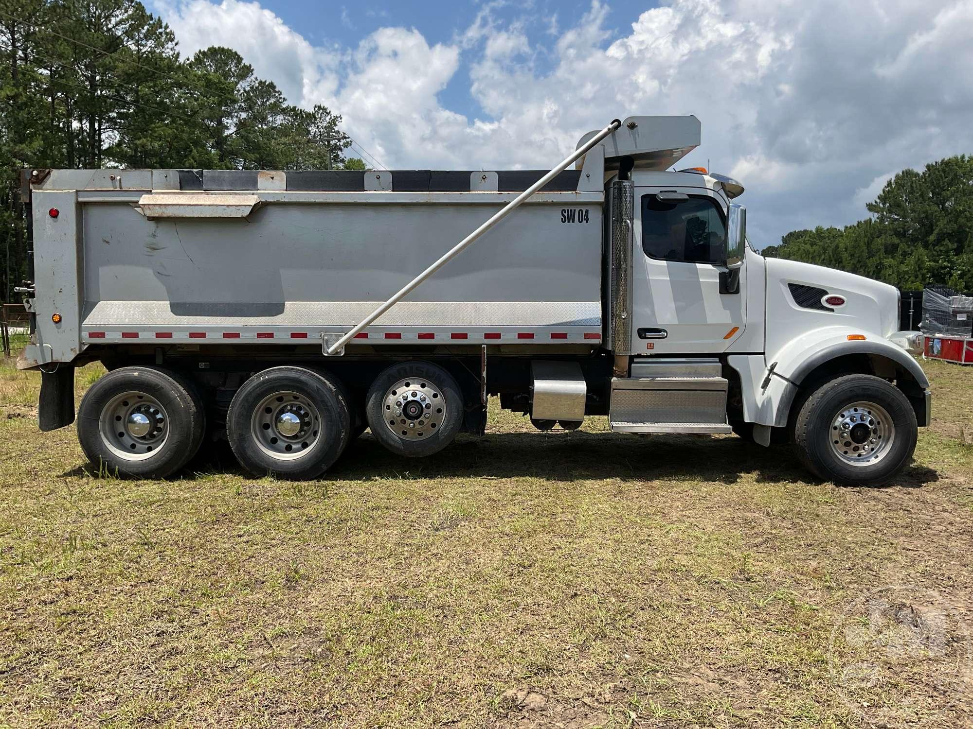 2019 PETERBILT 567 TRI-AXLE DUMP TRUCK VIN: 1NPCXPEX4KD627392