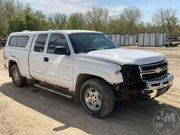 2006 CHEVROLET SILVERADO EXTENDED CAB 4X4 PICKUP VIN: 1GCEK19Z96Z143248