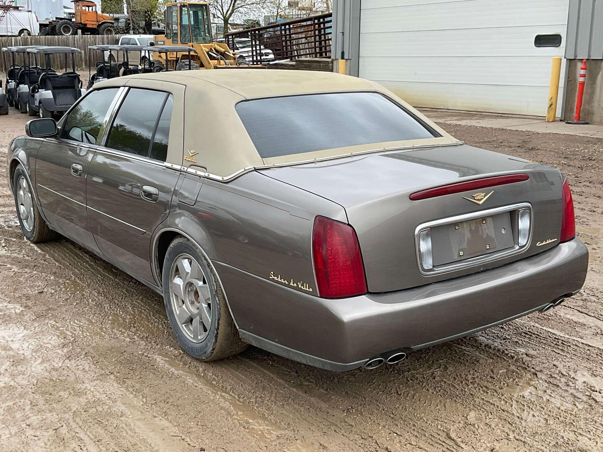 2001 CADILLAC SEDAN DEVILLE VINTAGE EDITION VIN: 1G6KD54Y61U192435 FWD