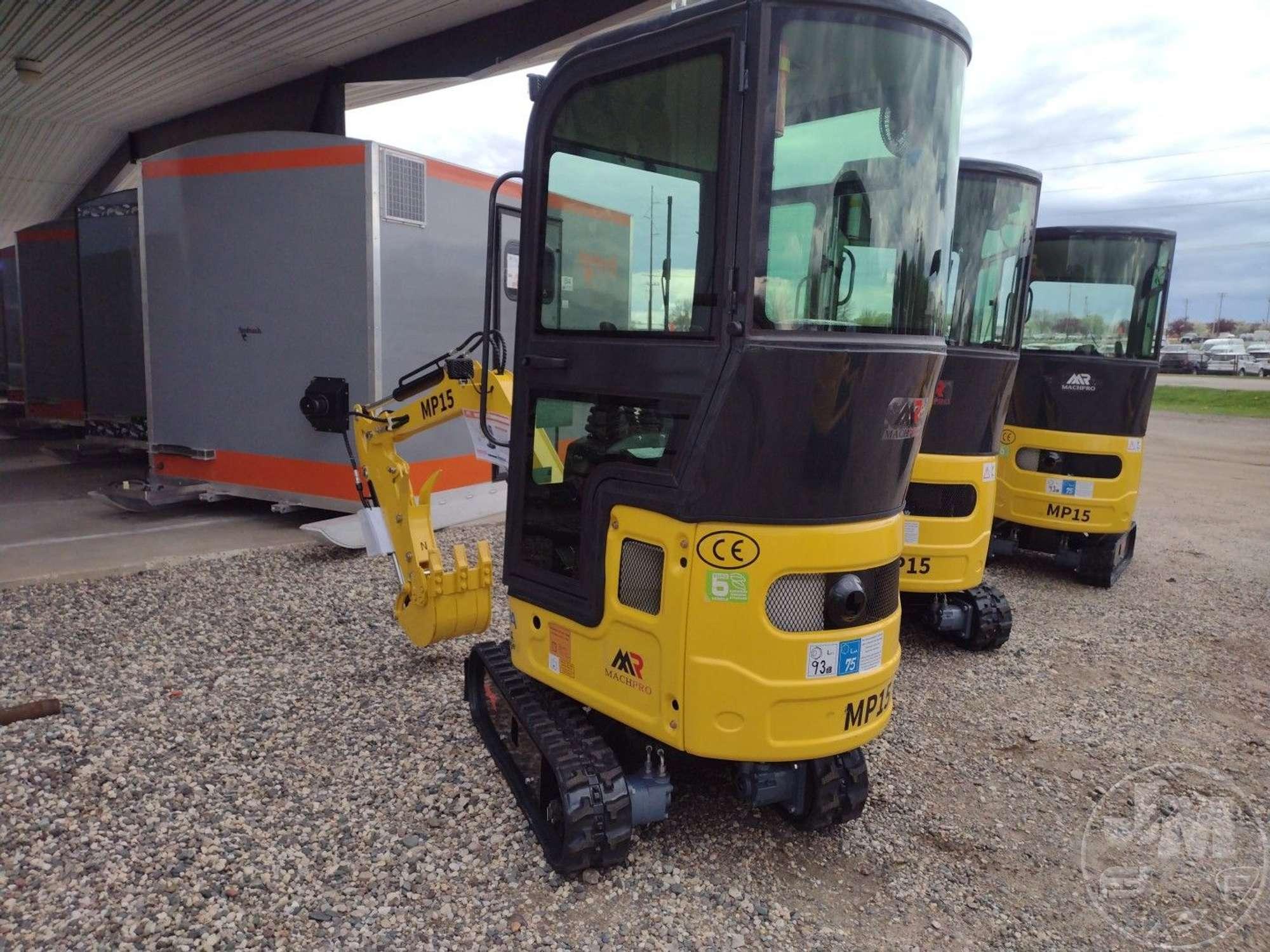 2024 MACHPRO MP15 MINI EXCAVATOR SN: SLP2415080114