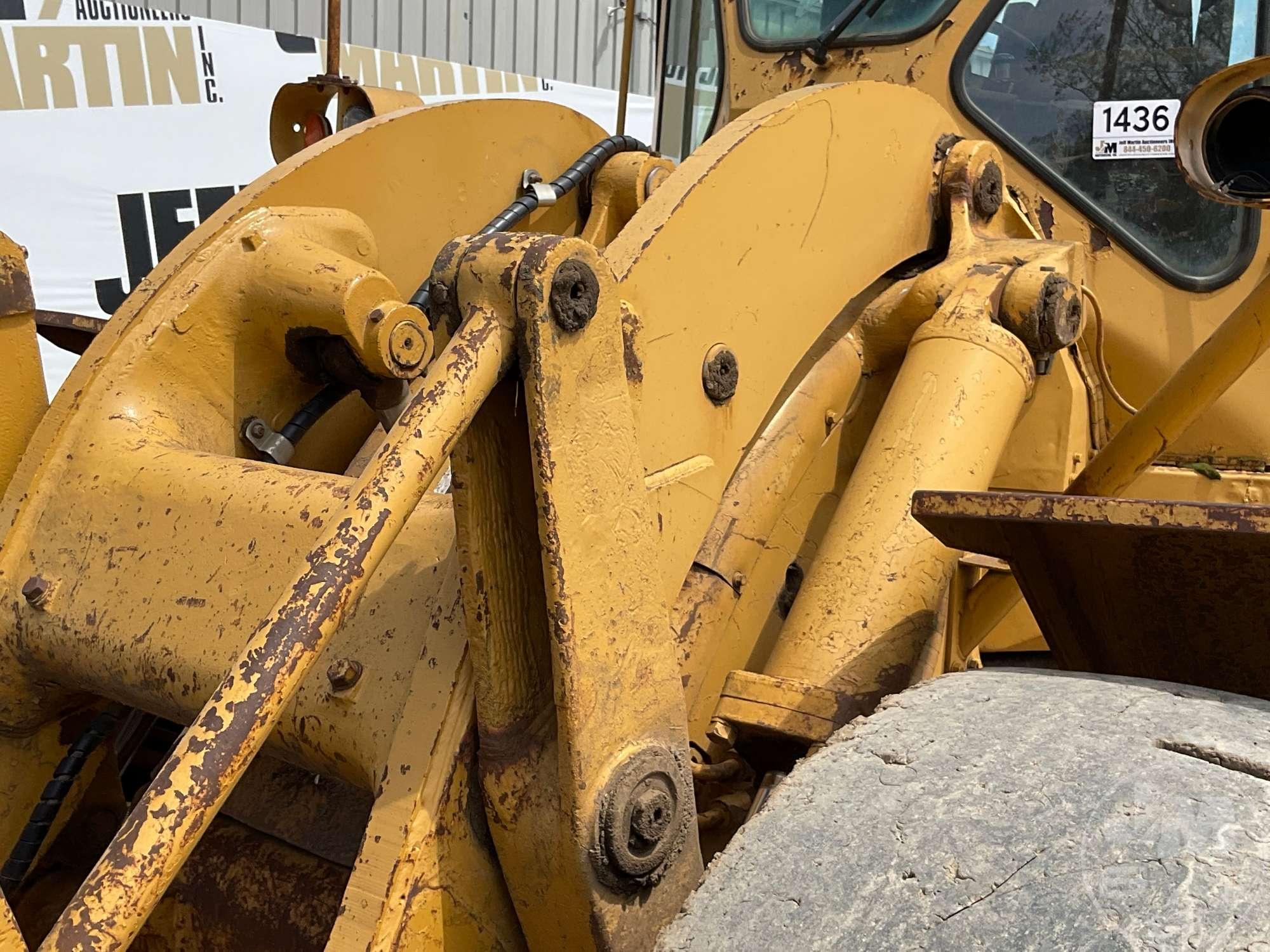 1981 CATERPILLAR 966C WHEEL LOADER SN: 42J12805