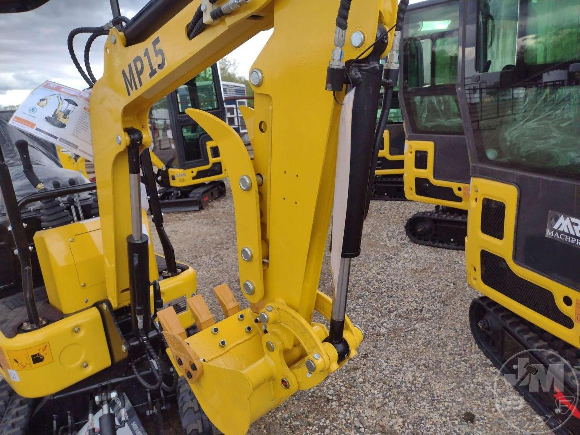 2024 MACHPRO MP15 MINI EXCAVATOR SN: SLP24010815381