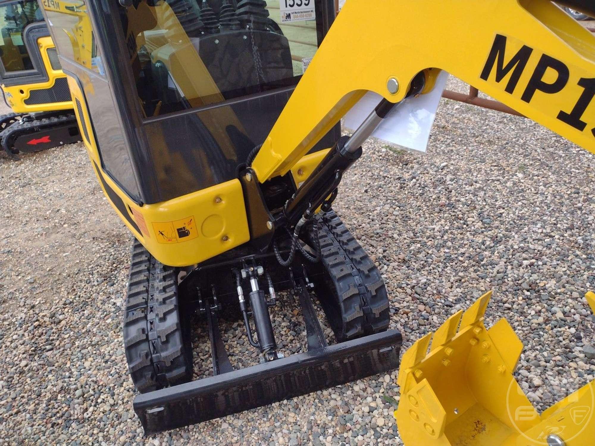 2024 MACHPRO MP15 MINI EXCAVATOR SN: SLP2415080114