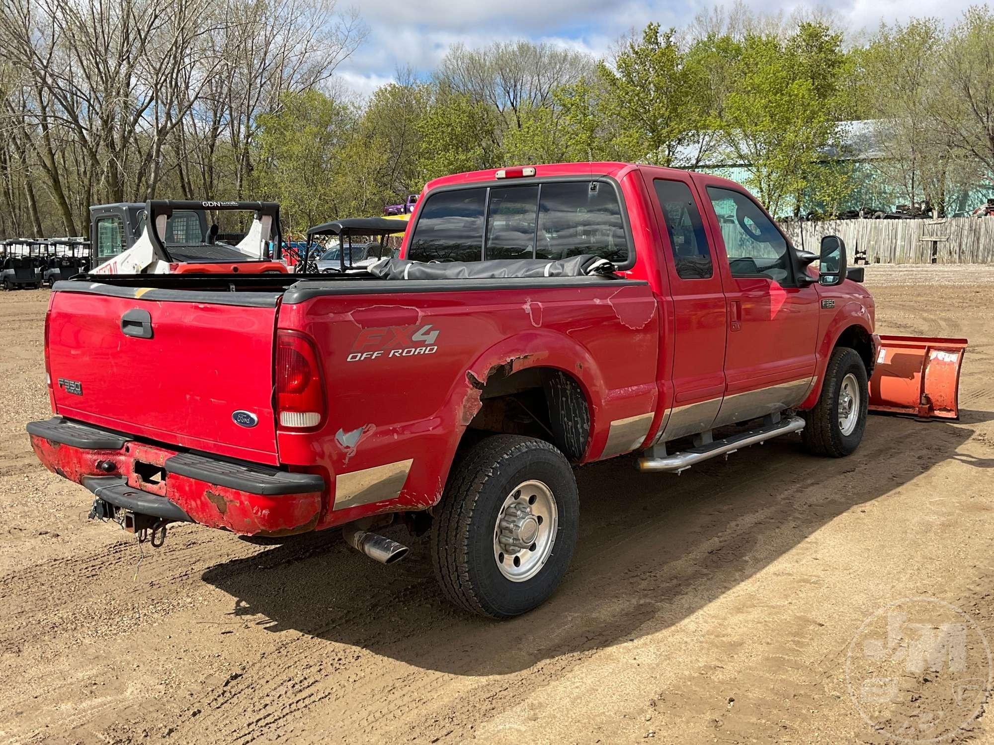 2003 FORD F-350 EXTENDED CAB 4X4 PICKUP VIN: 1FTSX31L03ED44370