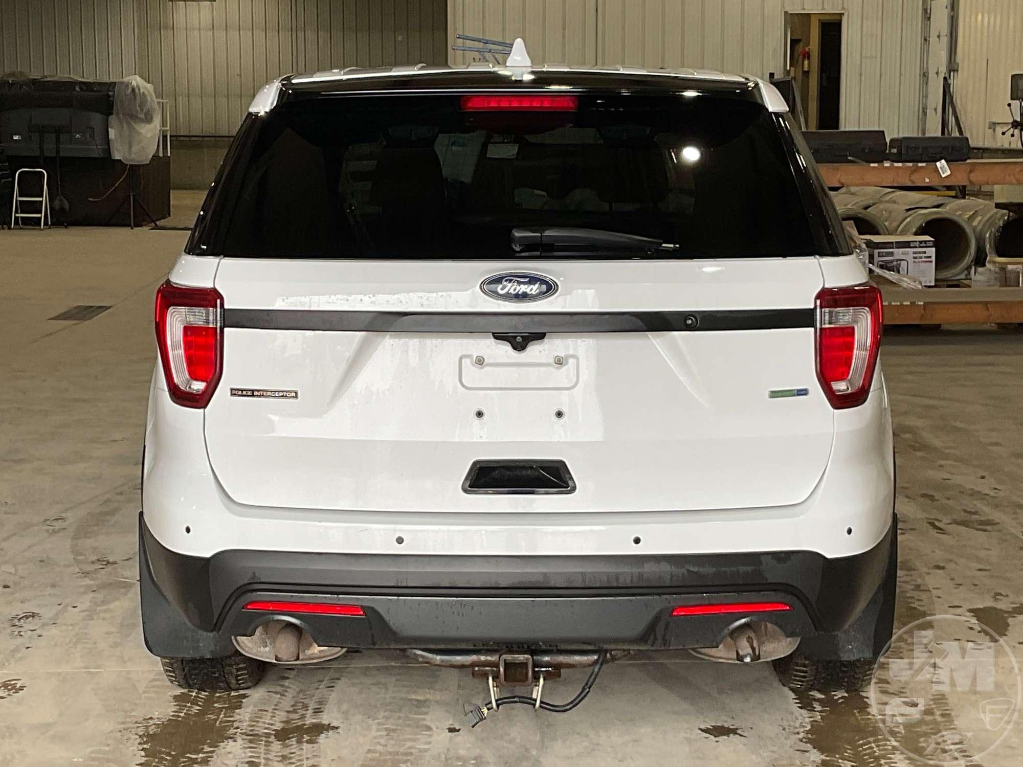 2017 FORD EXPLORER VIN: 1FM5K8AR0HGD13656 AWD