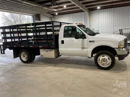 2004 FORD F-450 SINGLE AXLE REGULAR CAB FLATBED TRUCK VIN: 1FDXF46P84EC32178