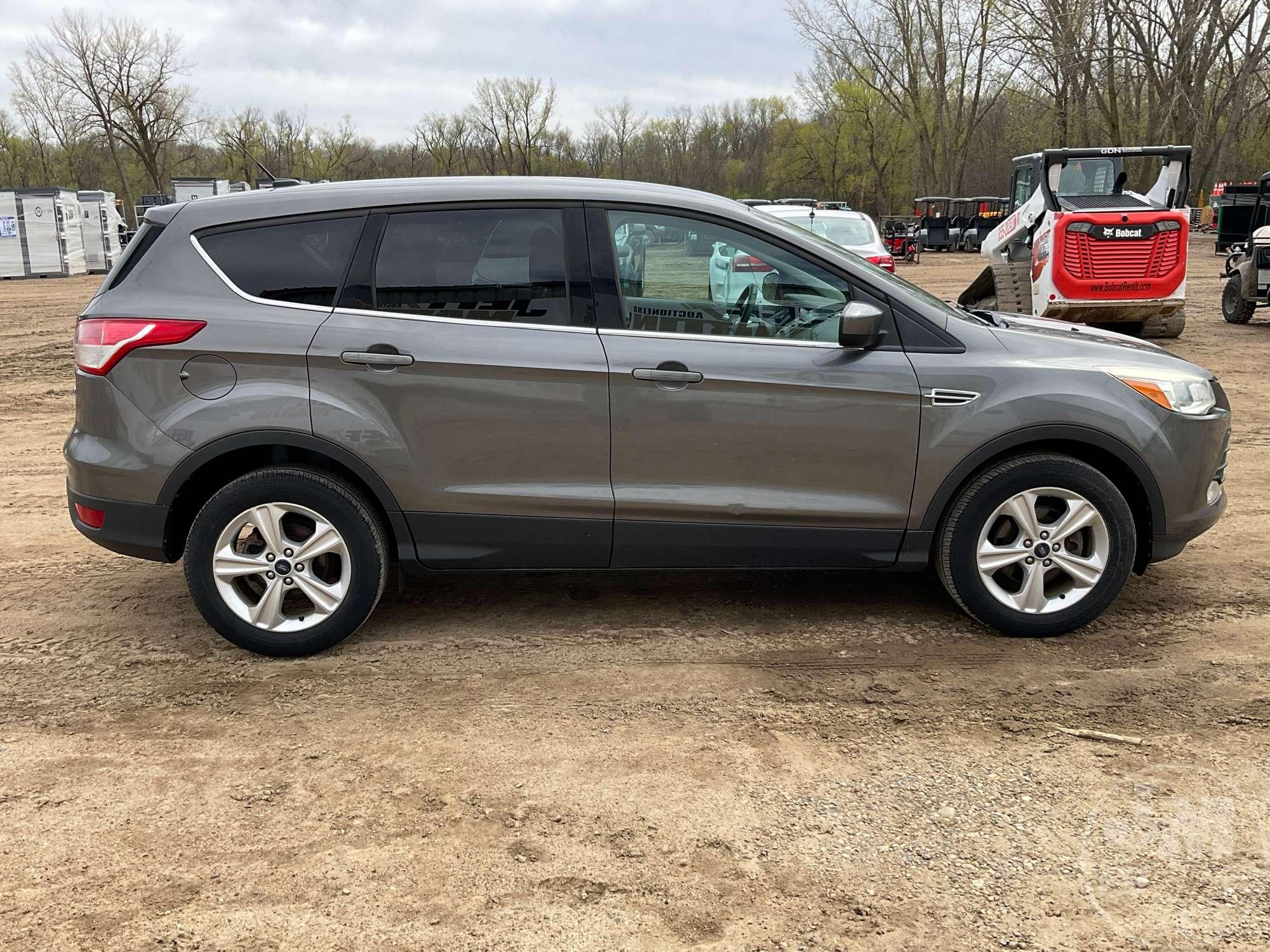 2013 FORD ESCAPE VIN: 1FMCU0GX1DUD71957 FWD