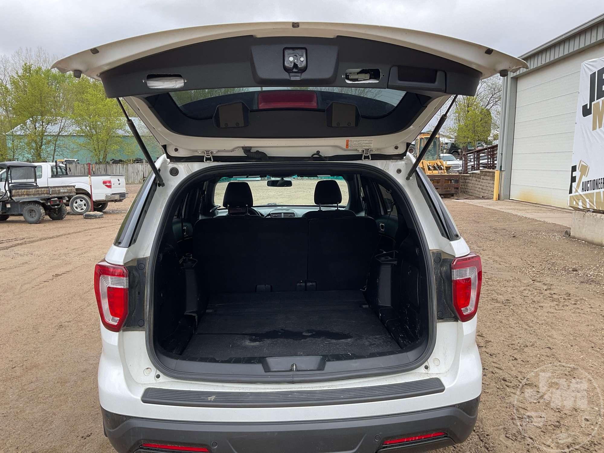 2019 FORD EXPLORER VIN: 1FM5K8AR0KGB55228 AWD