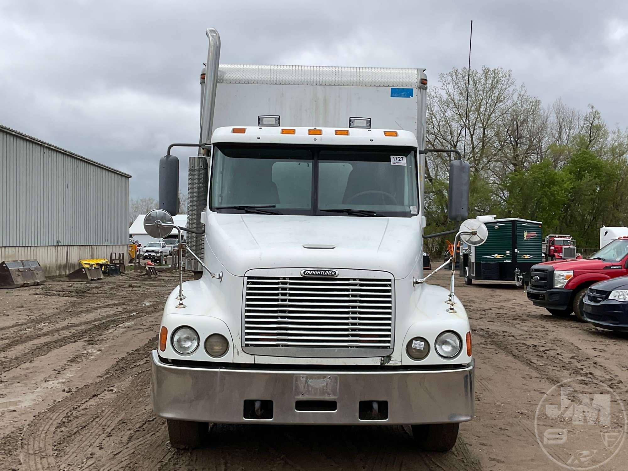 2001 FREIGHTLINER CST120 TANDEM AXLE VAN TRUCK VIN: 1FUY0SZBX1LG93979