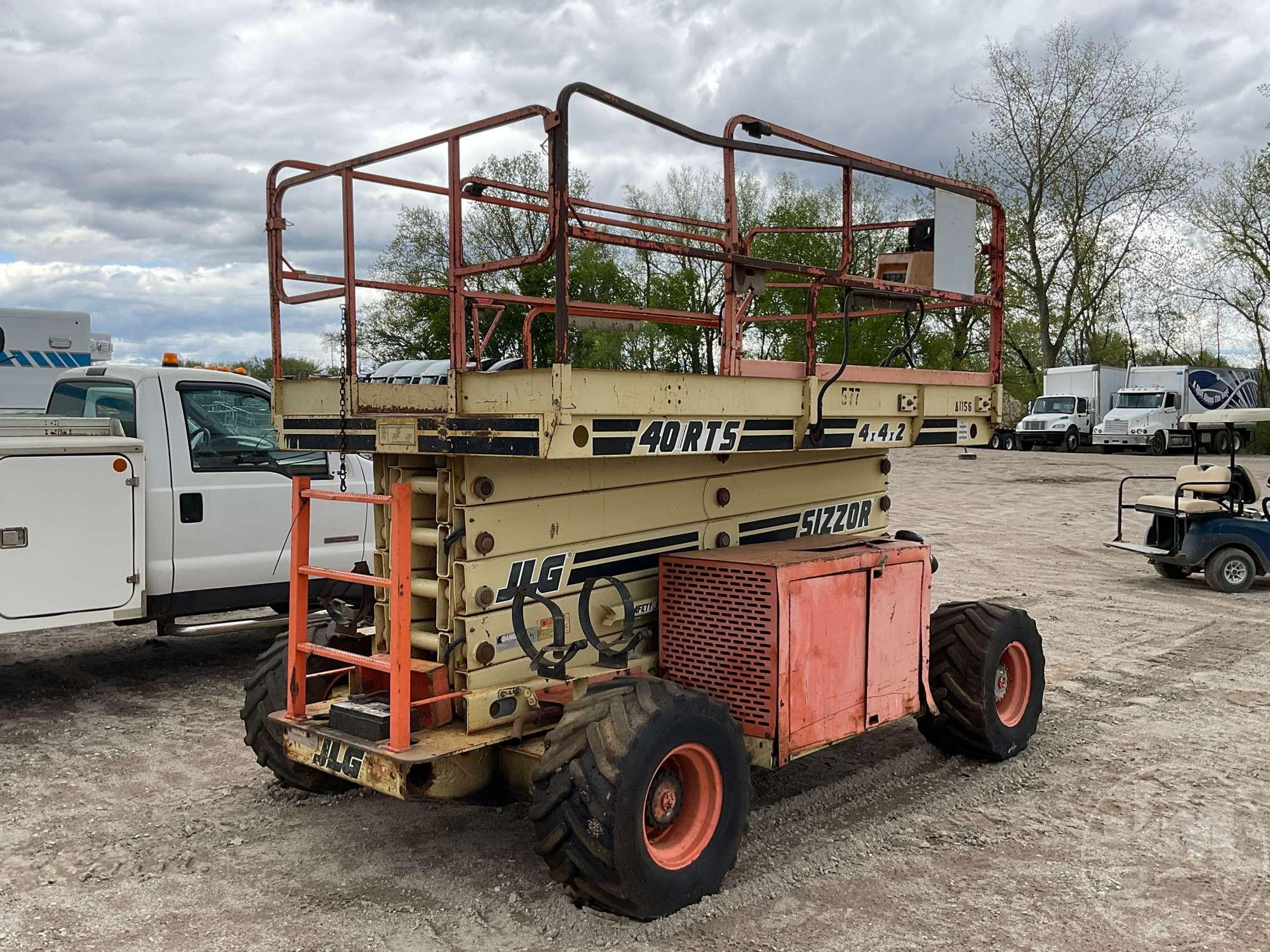 1999 JLG 40RTS AERIAL LIFT SN: O200056505