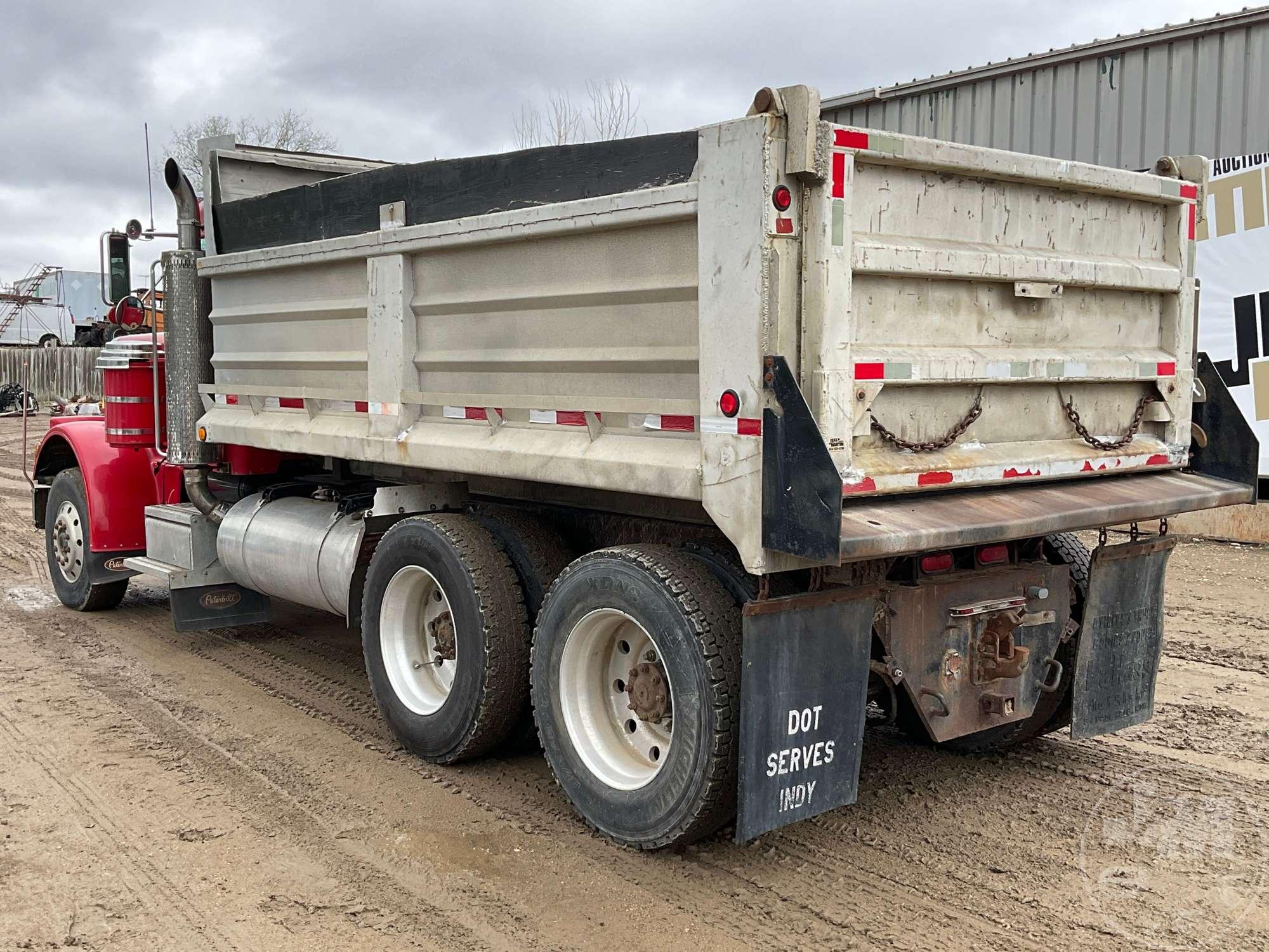 1987 PETERBILT 359 TANDEM AXLE DUMP TRUCK VIN: 1XP9D29X7HP209275