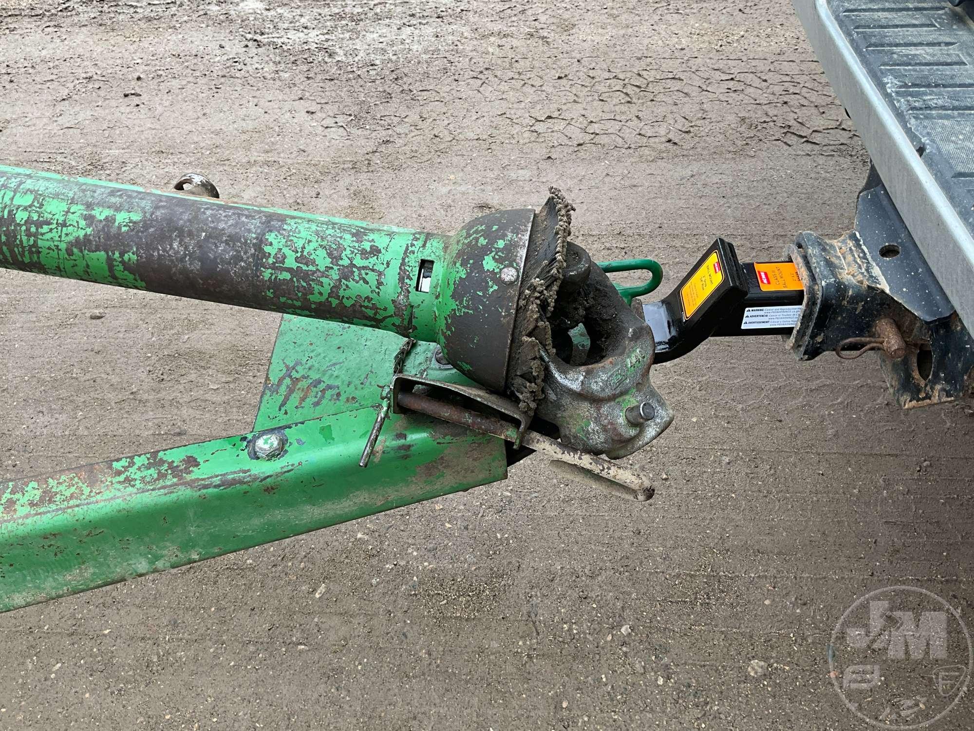 JOHN DEERE E0700 FEED GRINDER, APPROX. 80 BUSHELS, 540 PTO,