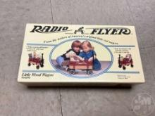 RADIO FLYER LITTLE WOOD WAGON 12-1/2" X 7-1/2" X 4"