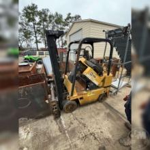 CATERPILLAR T30 FORKLIFT SN: 5GB5779