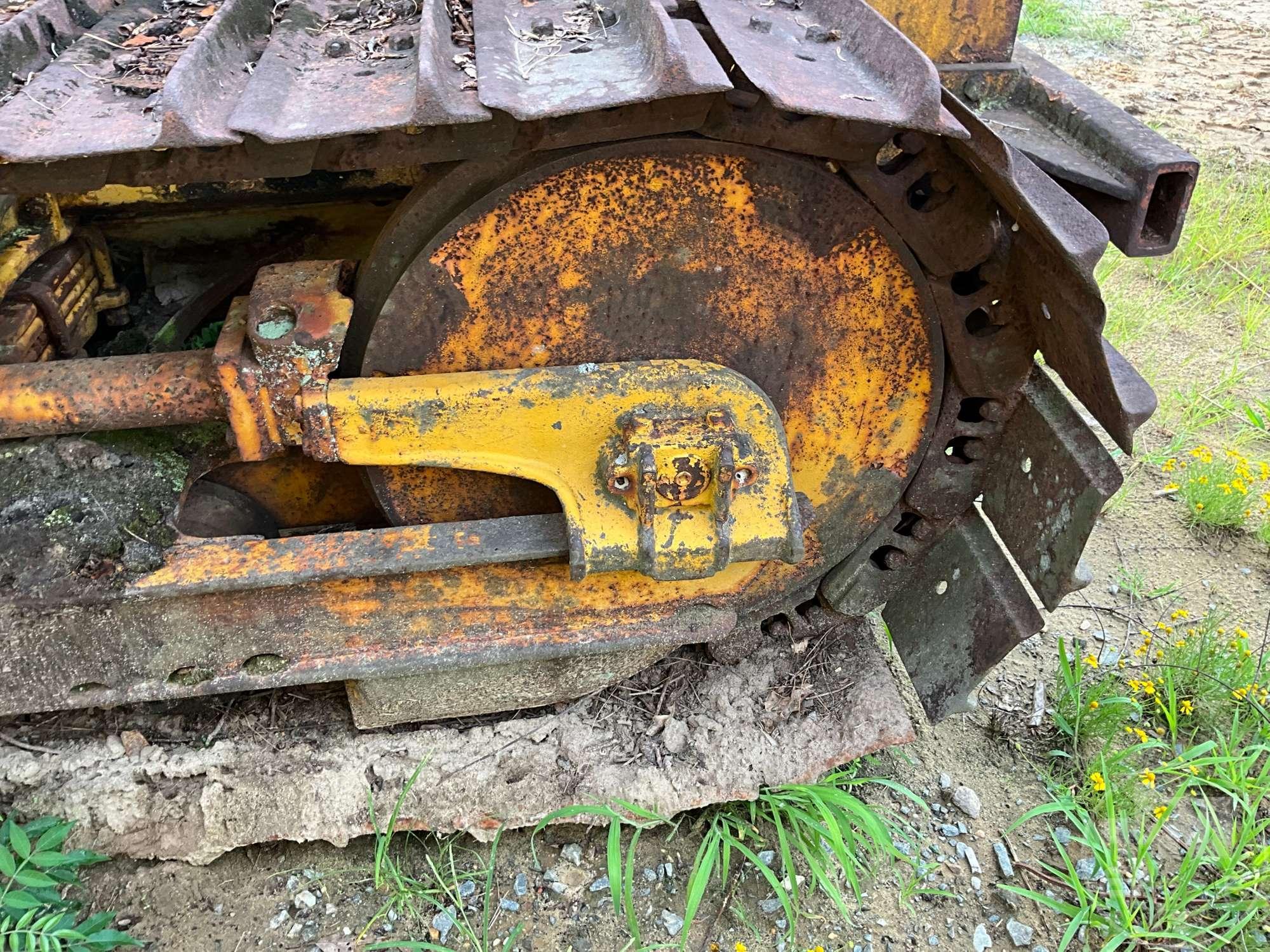 INTERNATIONAL HARVESTER TD-9  CRAWLER TRACTOR SN: TD-9BG8765