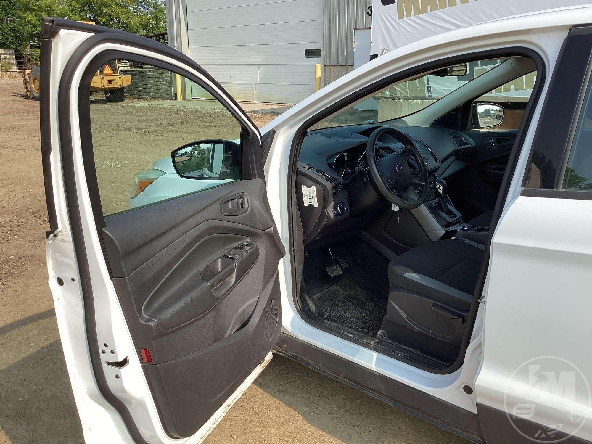 2013 FORD ESCAPE VIN: 1FMCU0F74DUC72728 FWD